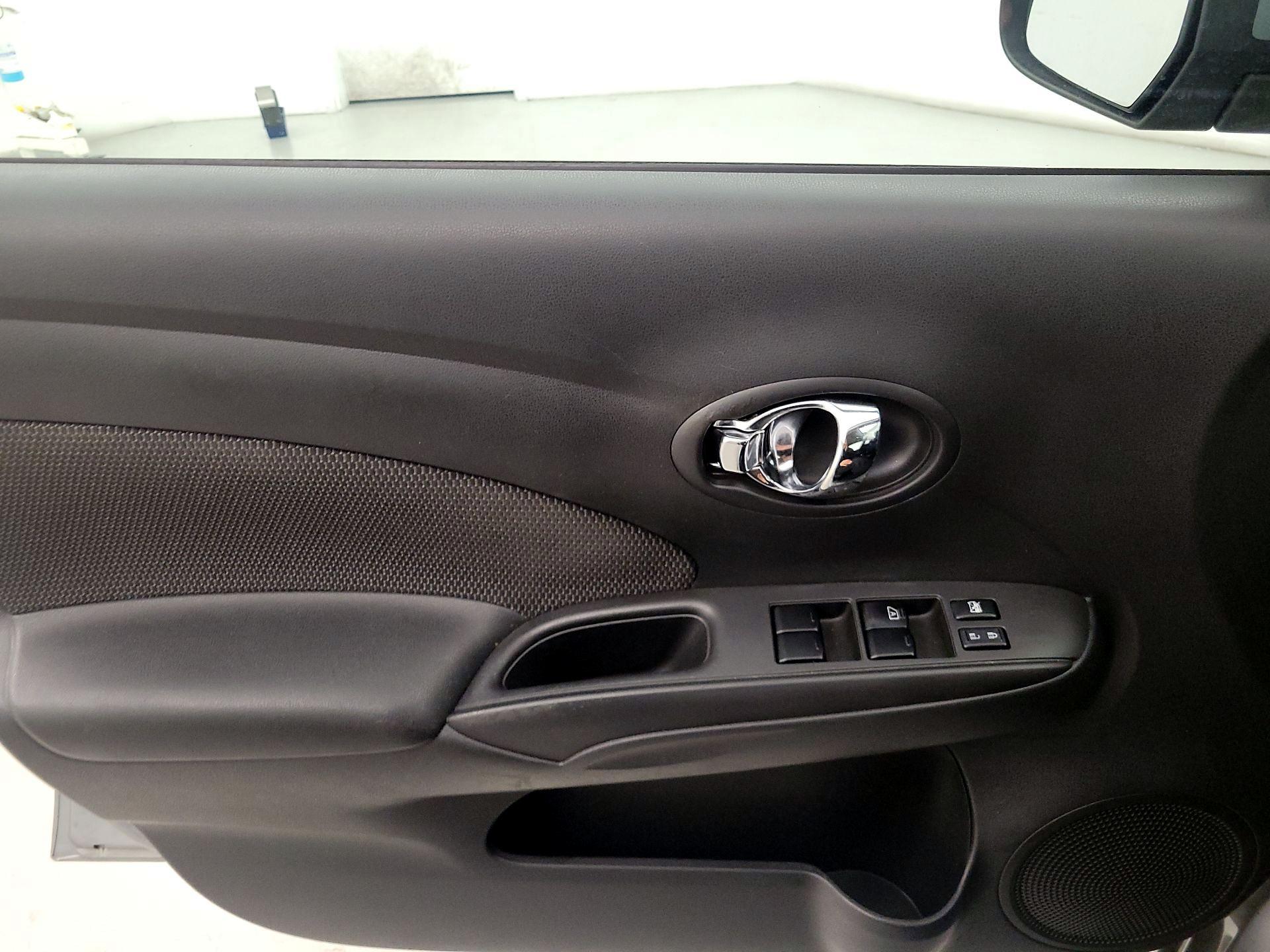 Thumbnail: 2013 Nissan Versa - 13