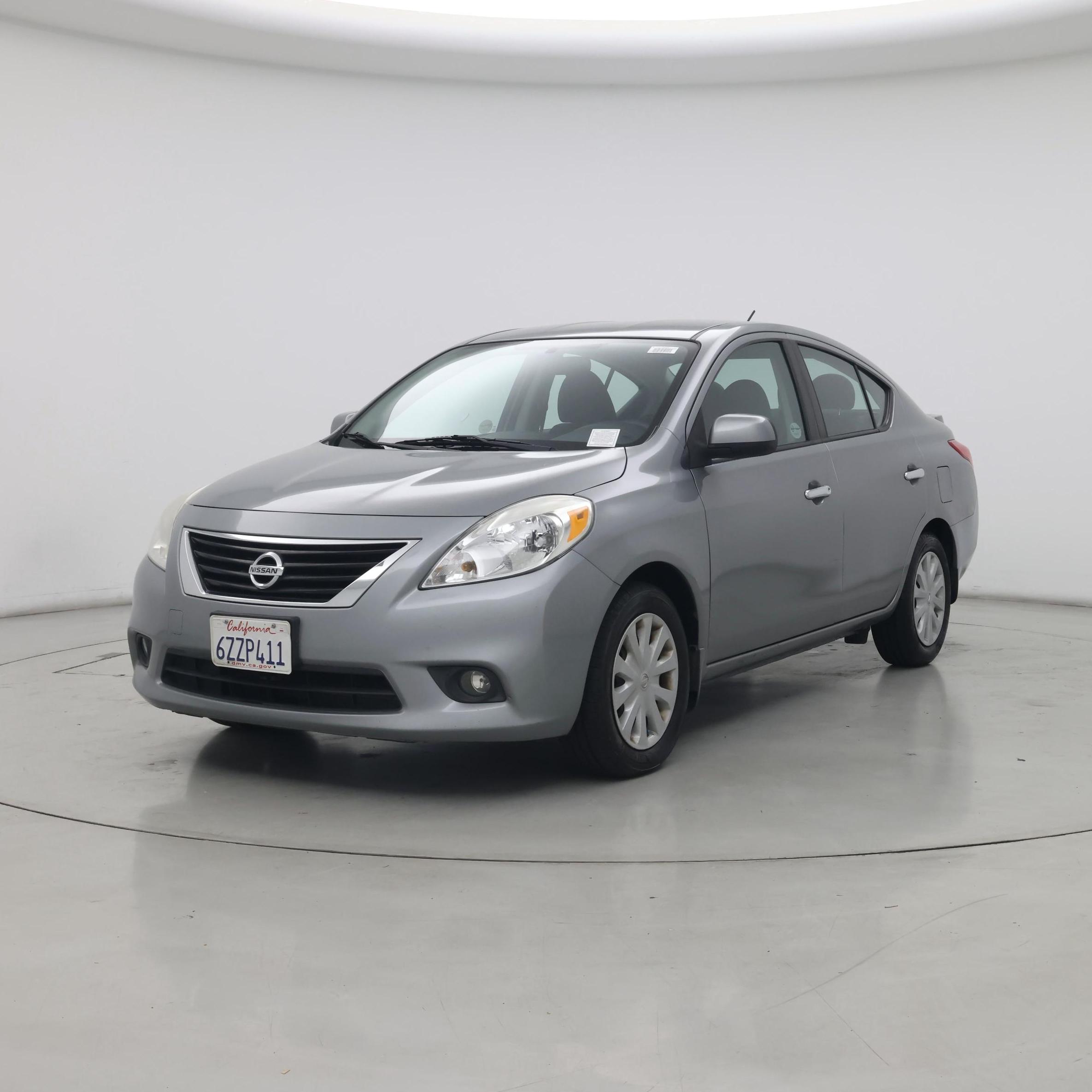 Thumbnail: 2013 Nissan Versa - 4