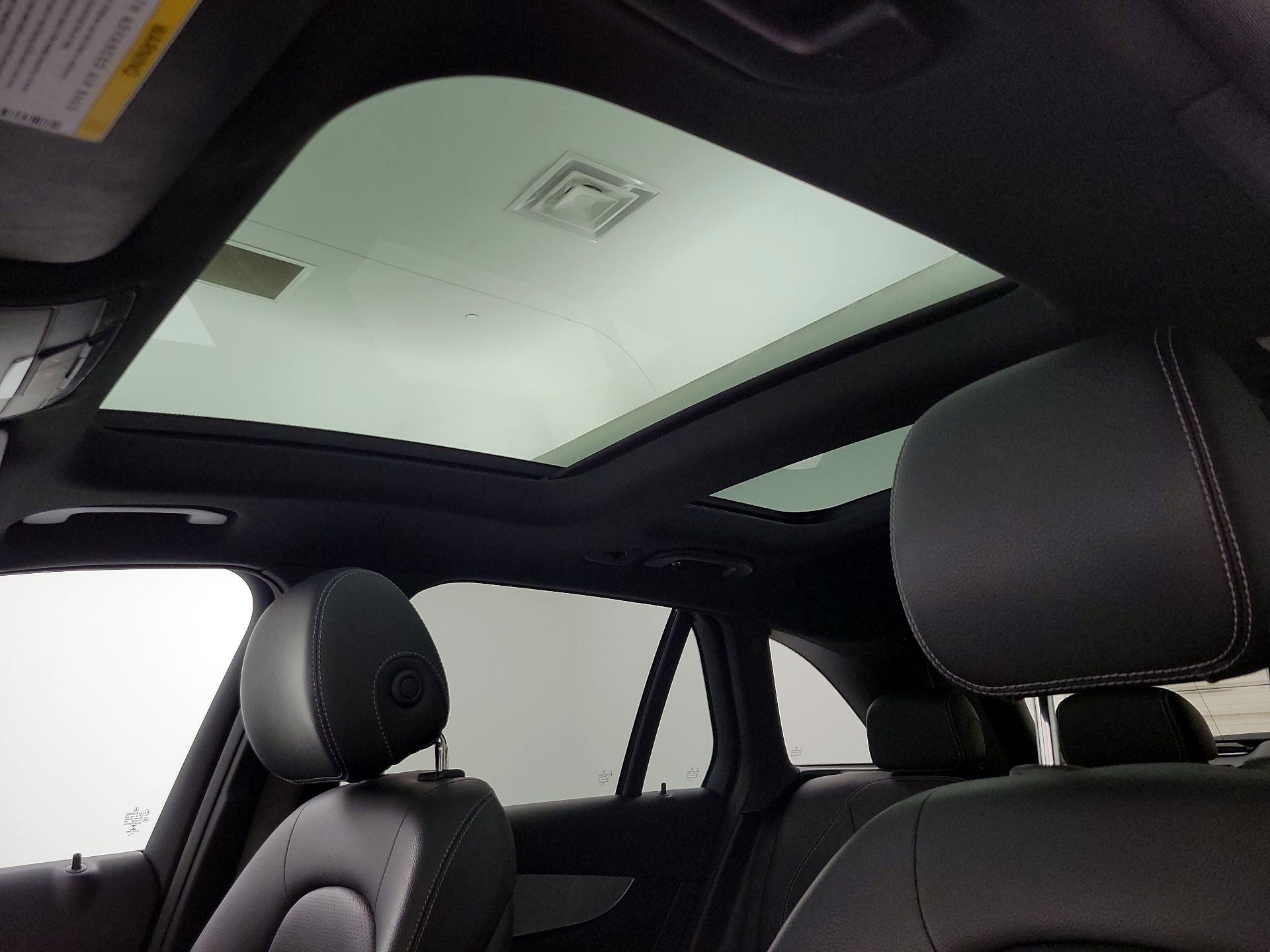 Thumbnail: 2019 Mercedes-Benz GLC - 19