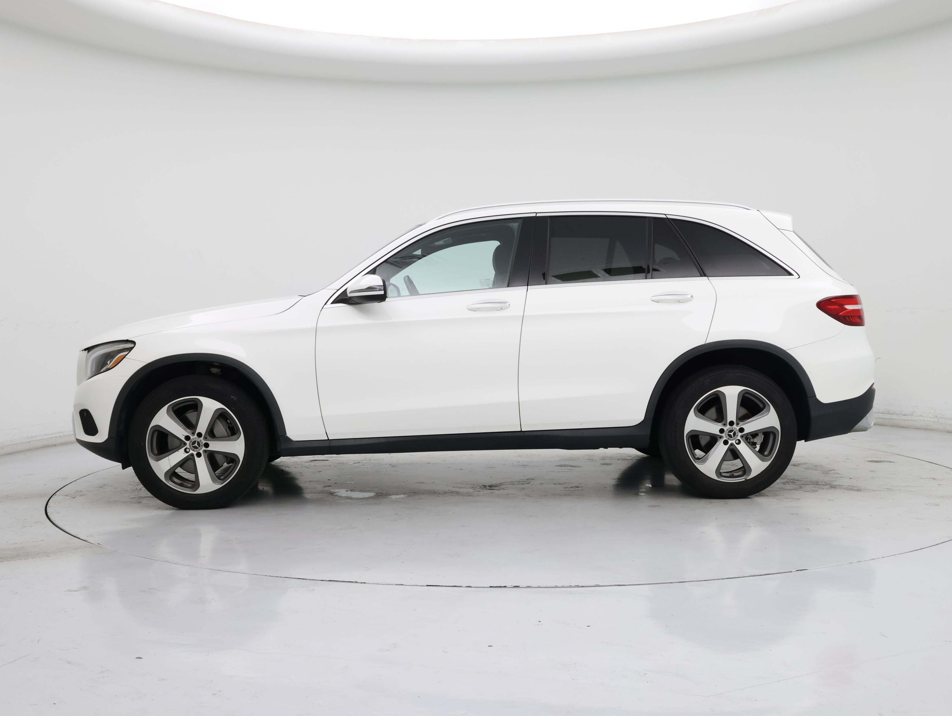 Thumbnail: 2019 Mercedes-Benz GLC - 3