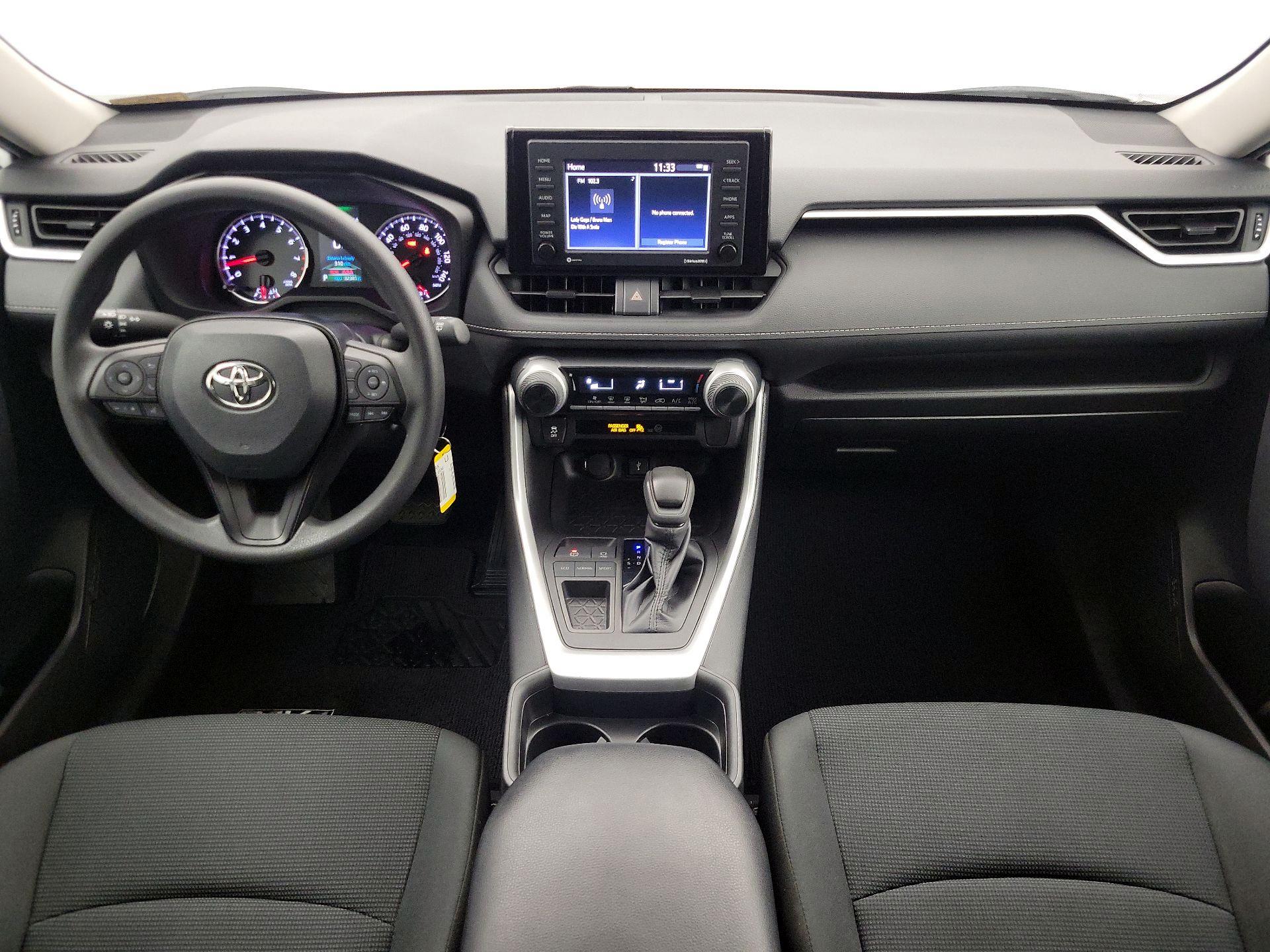 Thumbnail: 2021 Toyota RAV4 - 9