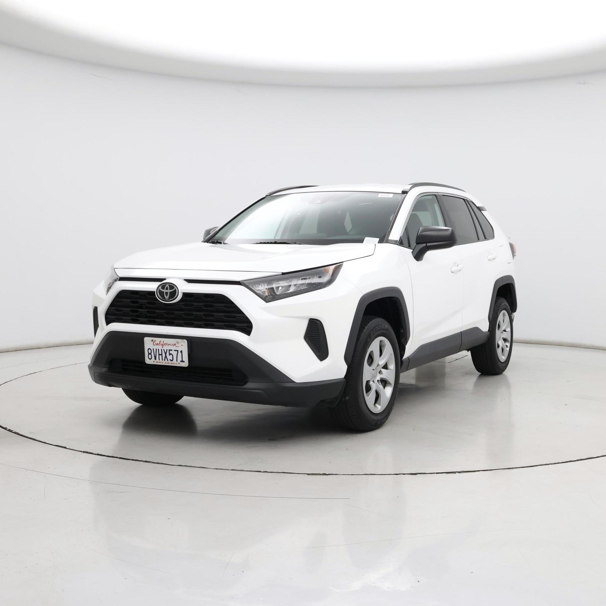 Thumbnail: 2021 Toyota RAV4 - 4