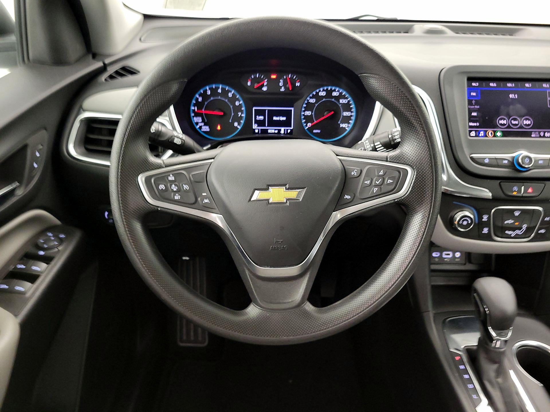 Thumbnail: 2023 Chevrolet Equinox - 10