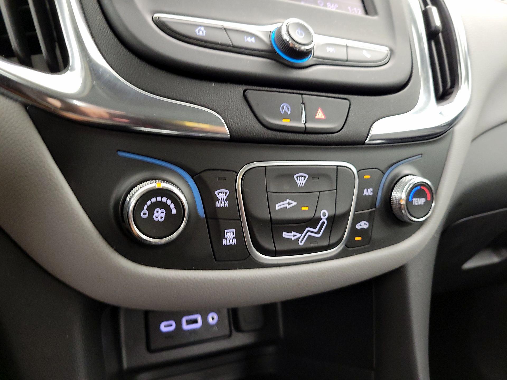Thumbnail: 2023 Chevrolet Equinox - 16