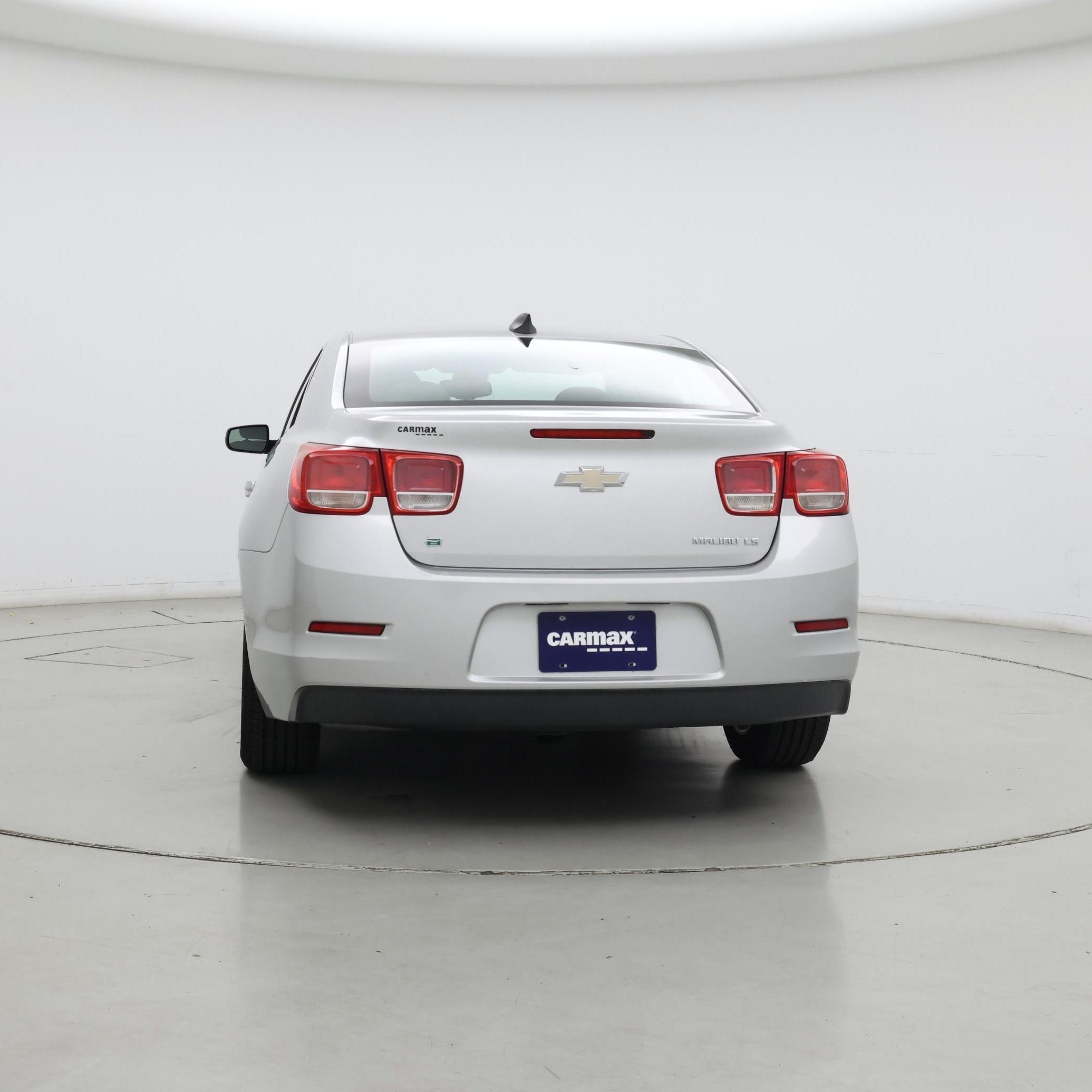 Thumbnail: 2016 Chevrolet Malibu - 6
