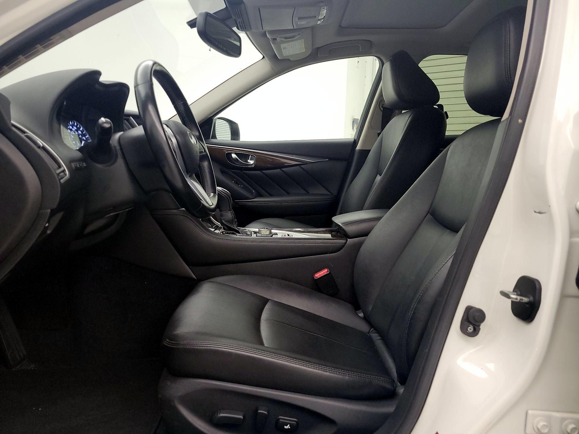 Thumbnail: 2018 INFINITI Q50 - 11