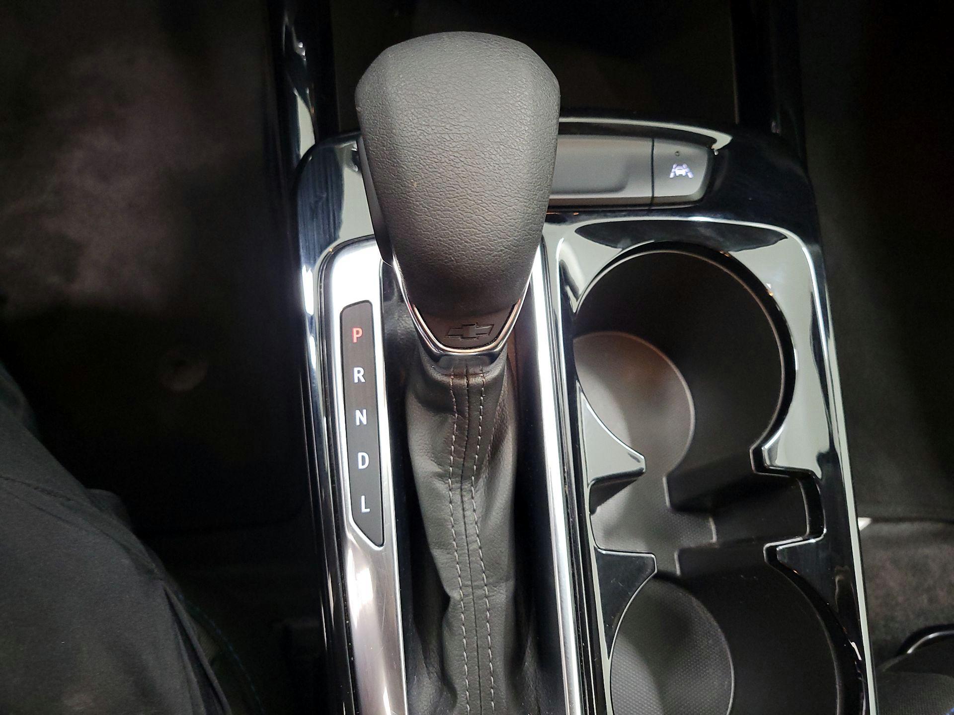 Thumbnail: 2025 Chevrolet Trax - 17