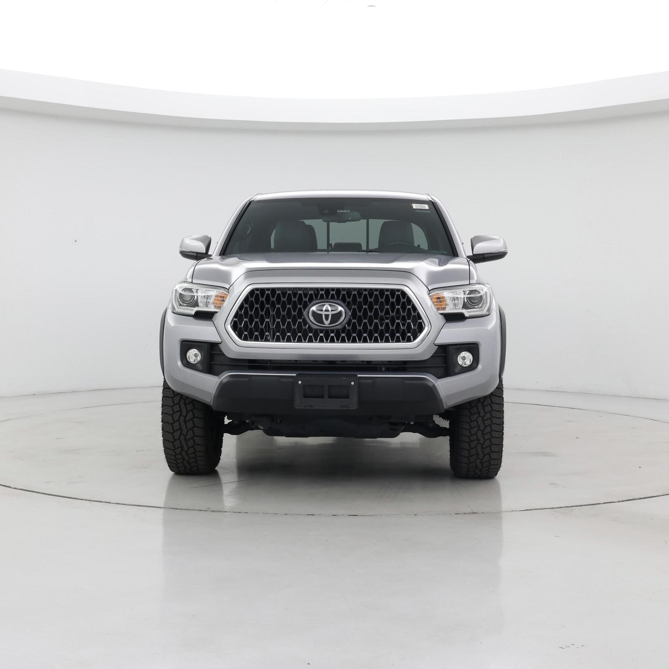 Thumbnail: 2019 Toyota Tacoma - 5