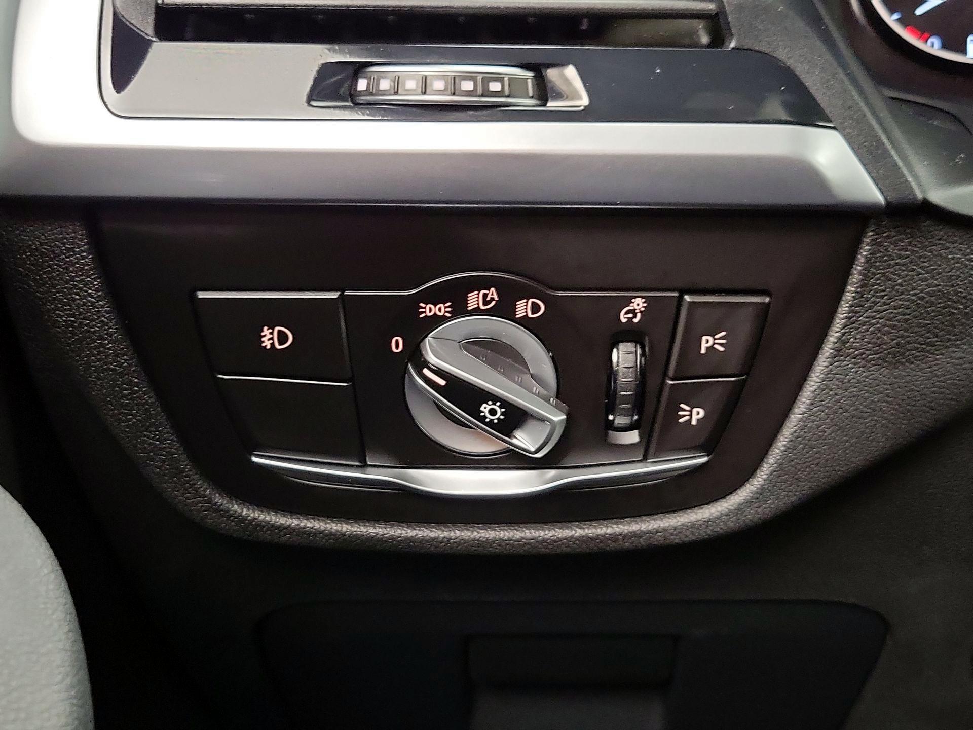 Thumbnail: 2020 BMW X3 - 13