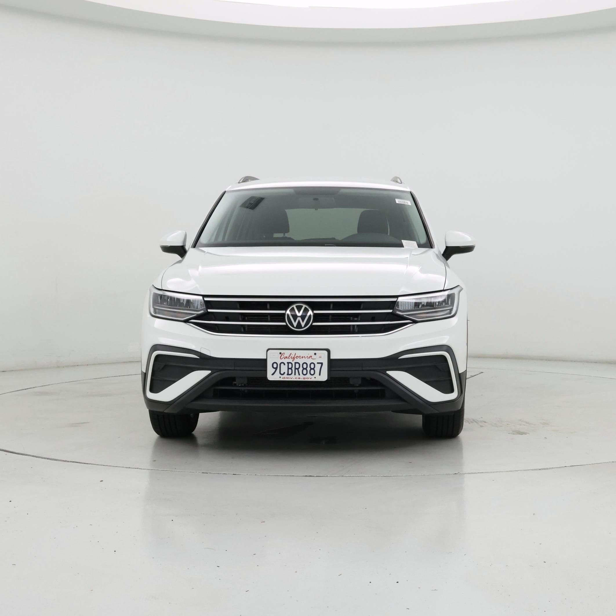 Thumbnail: 2022 Volkswagen Tiguan - 5