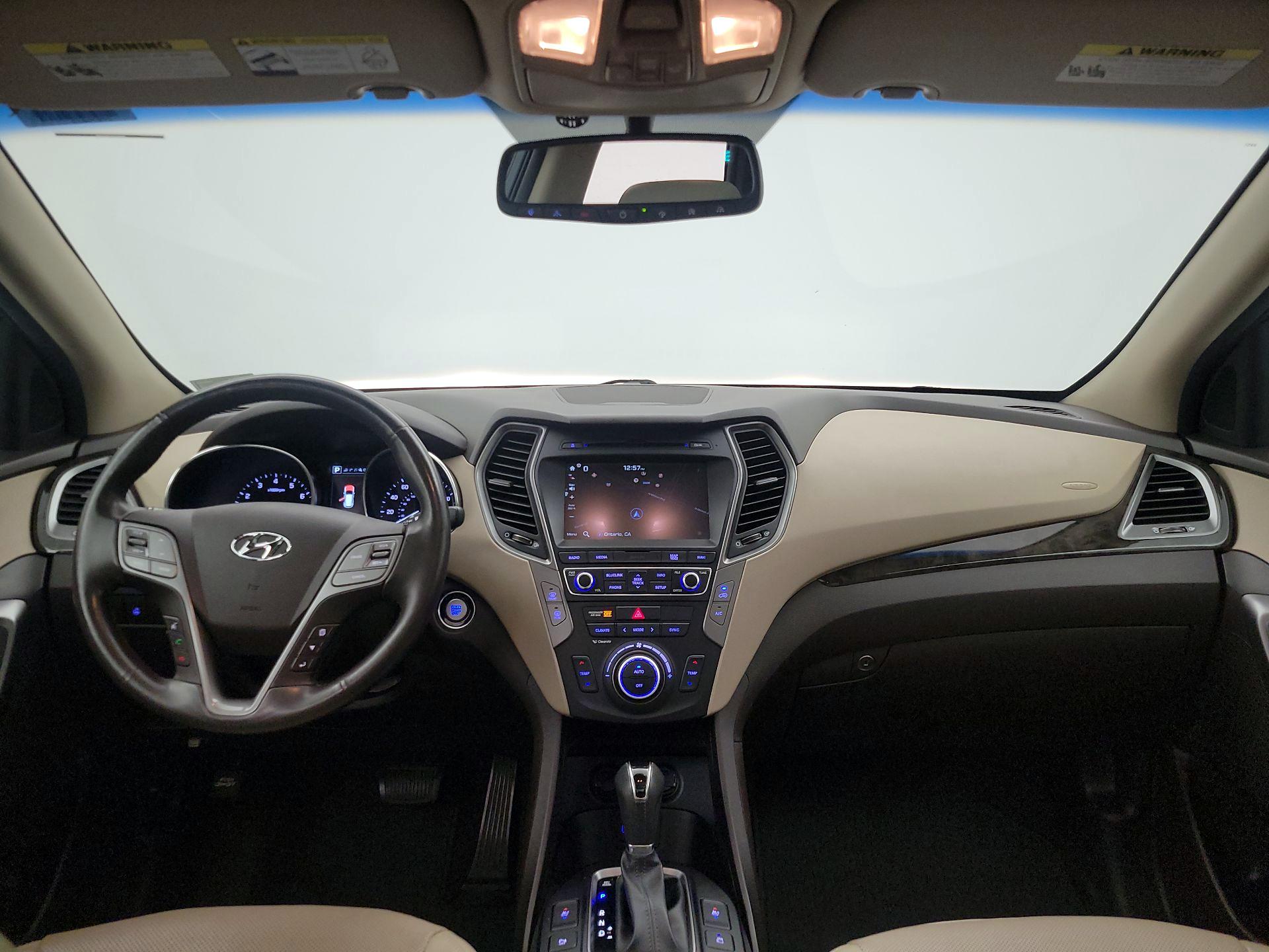 Thumbnail: 2017 Hyundai Santa Fe - 9