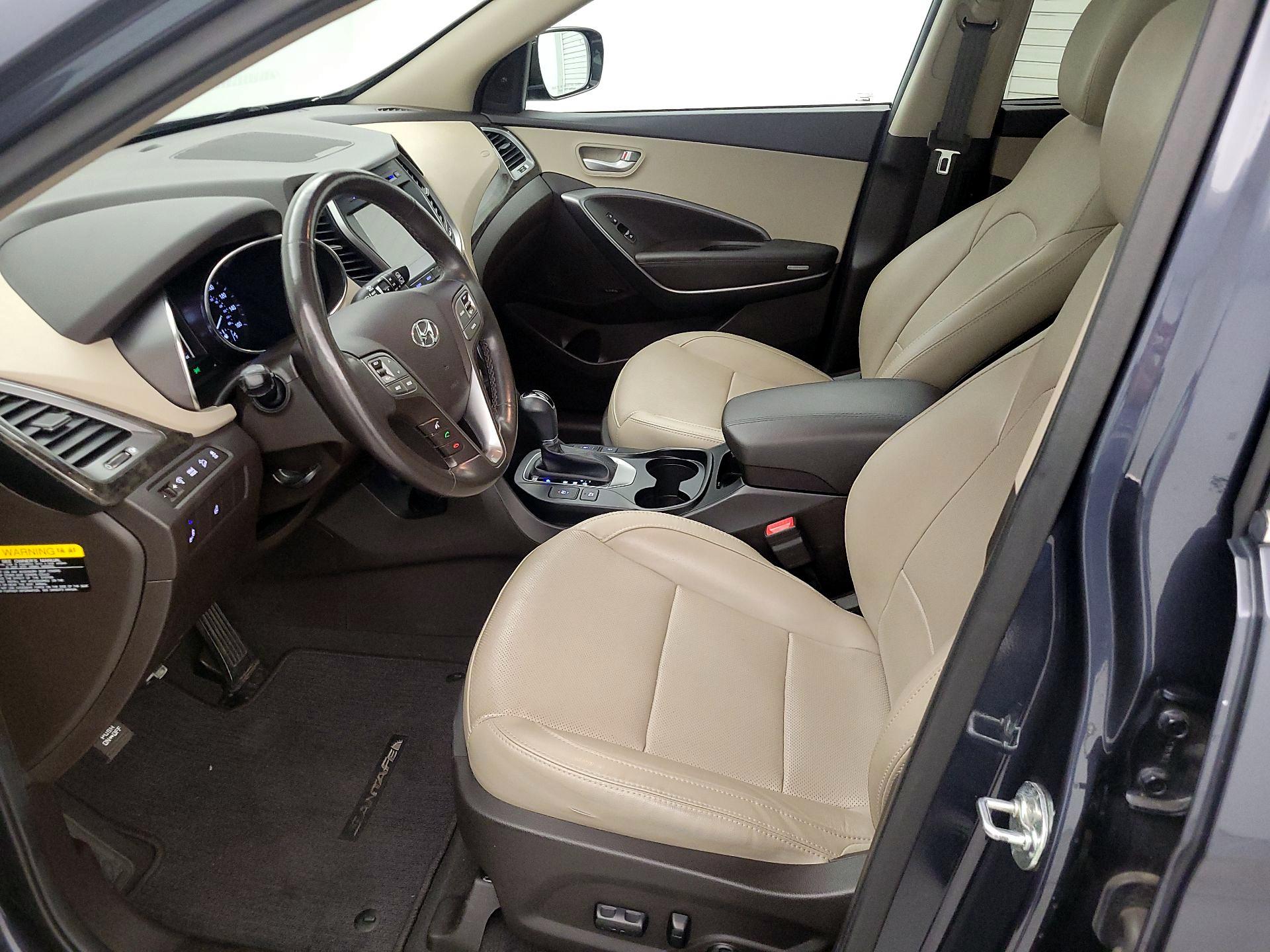 Thumbnail: 2017 Hyundai Santa Fe - 11