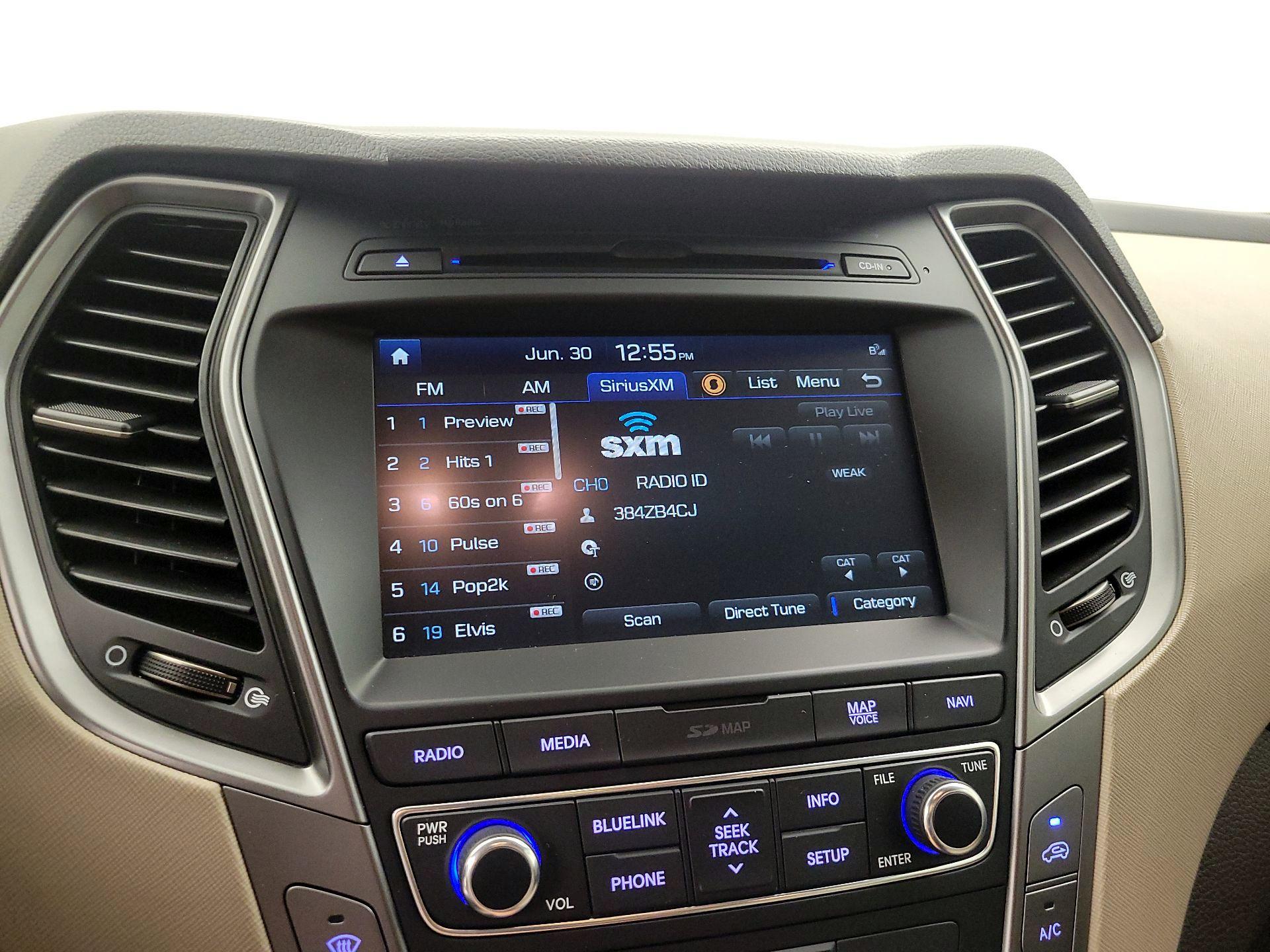 Thumbnail: 2017 Hyundai Santa Fe - 16