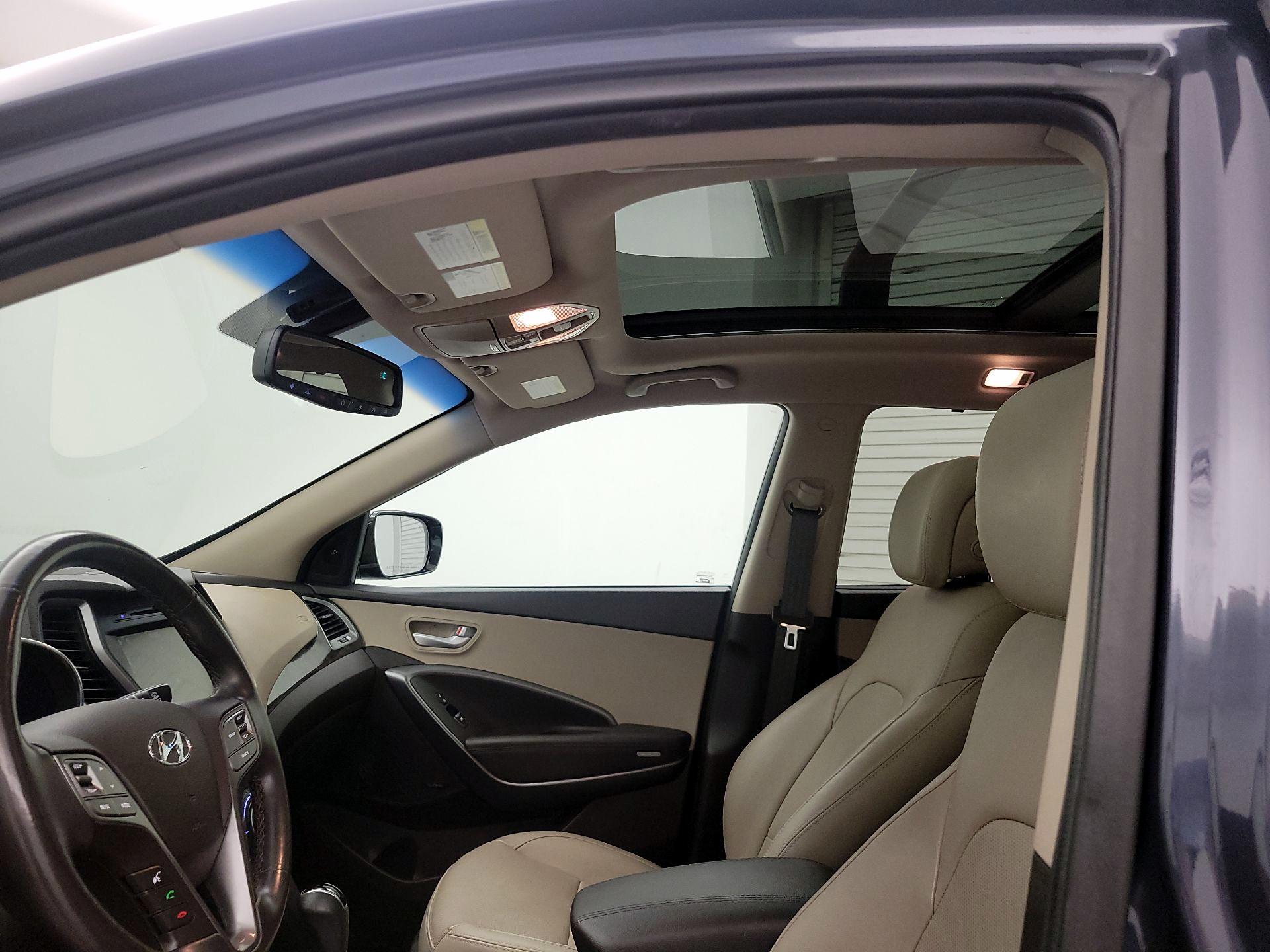 Thumbnail: 2017 Hyundai Santa Fe - 20