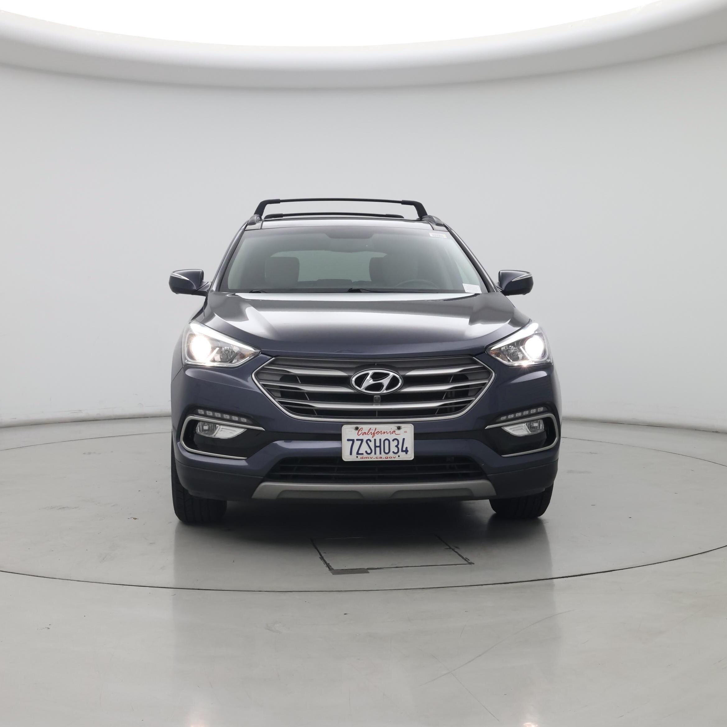 Thumbnail: 2017 Hyundai Santa Fe - 5