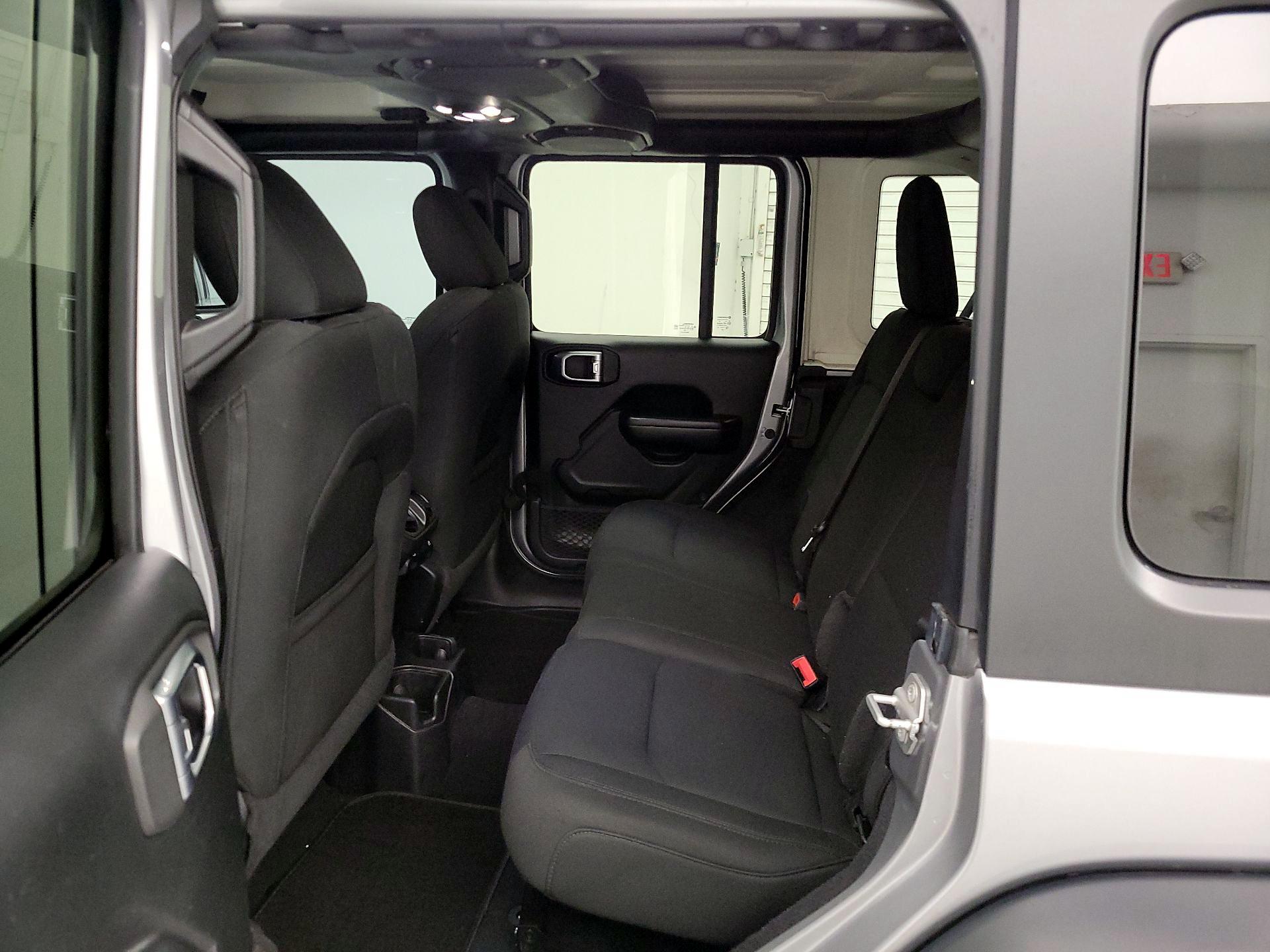 Thumbnail: 2020 Jeep Wrangler - 19