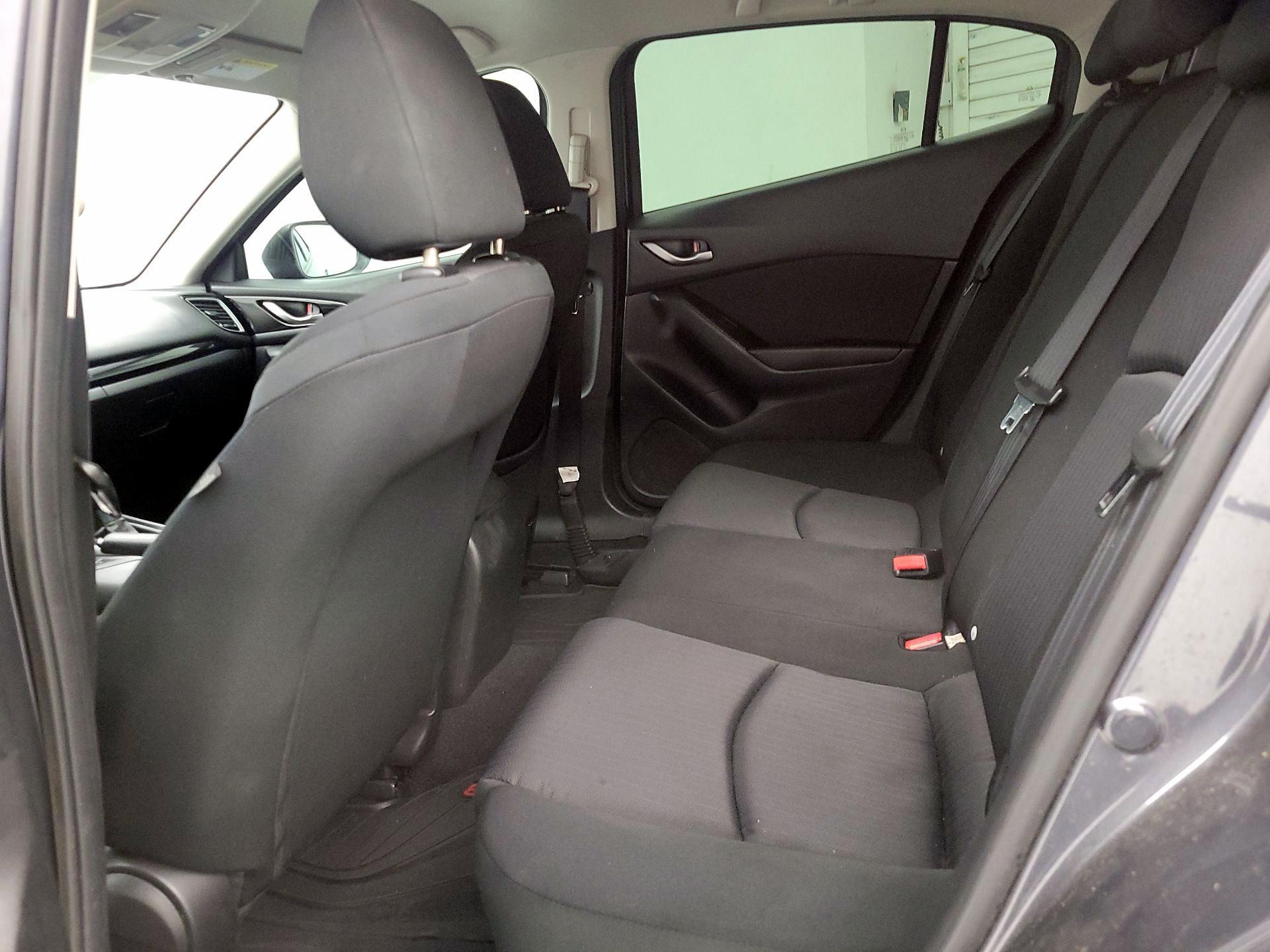Thumbnail: 2014 Mazda Mazda3 - 18