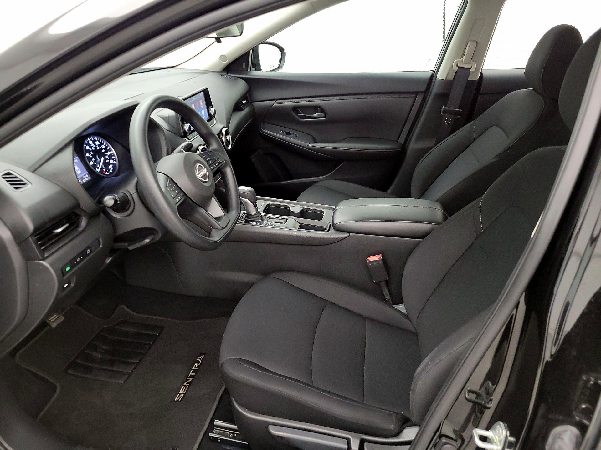 Thumbnail: 2024 Nissan Sentra - 11
