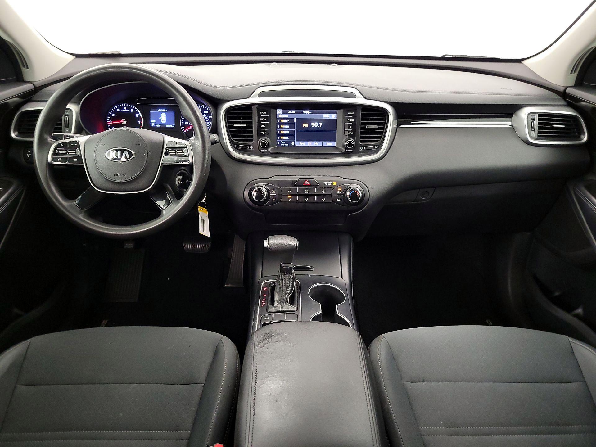 Thumbnail: 2019 Kia Sorento - 9