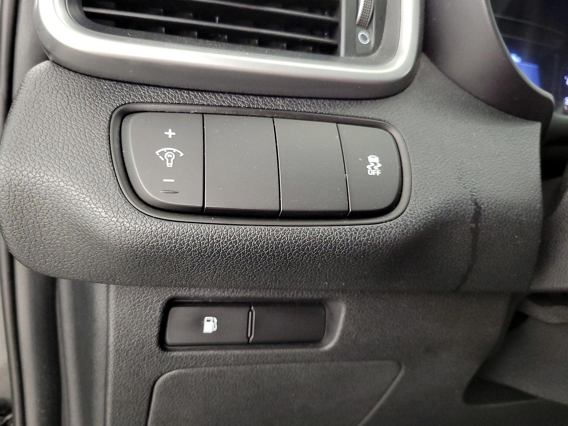 Thumbnail: 2019 Kia Sorento - 13