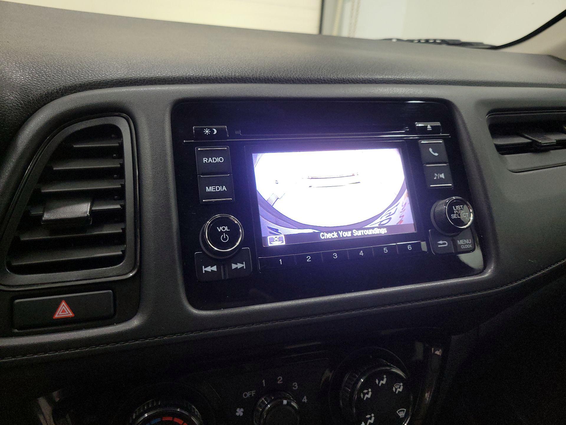 Thumbnail: 2022 Honda HR-V - 14