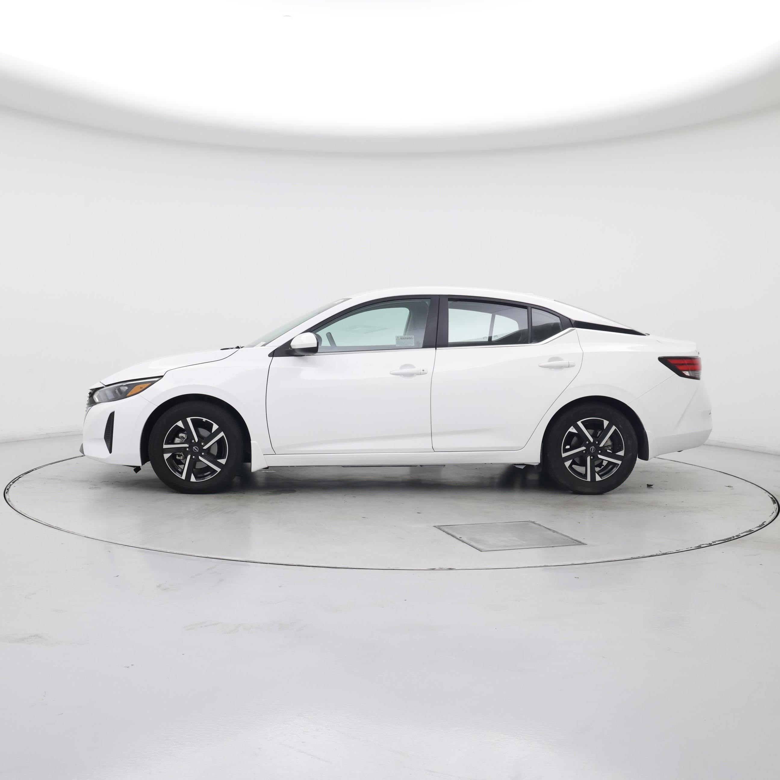 Thumbnail: 2024 Nissan Sentra - 3
