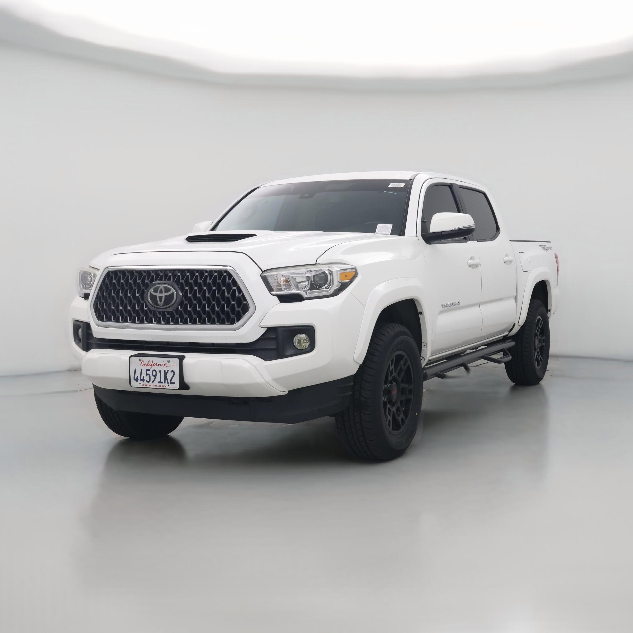 Thumbnail: 2018 Toyota Tacoma - 1