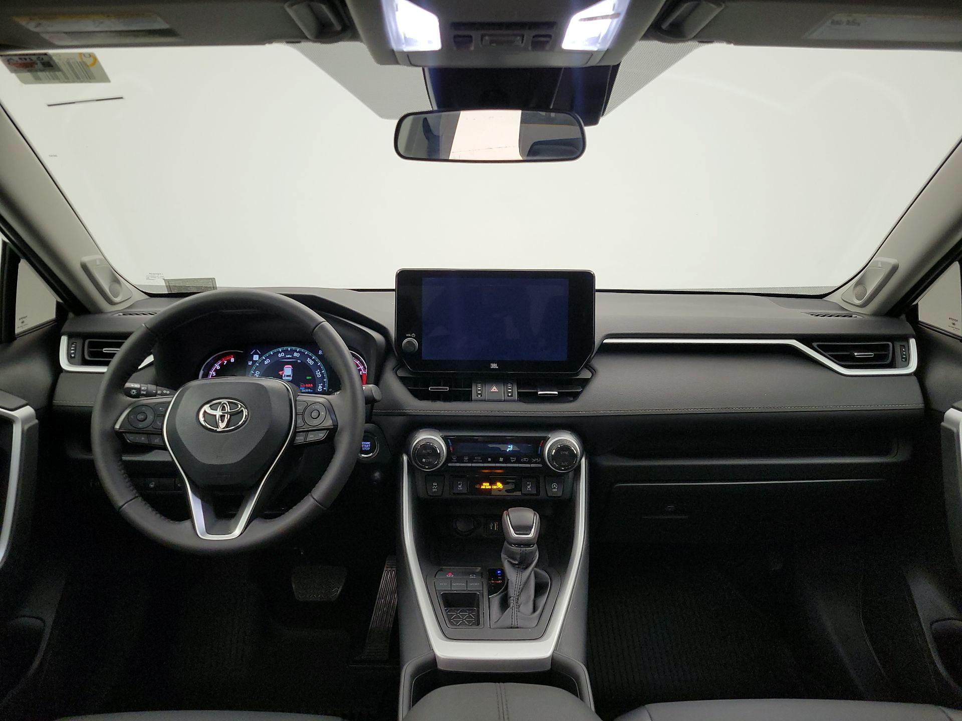 Thumbnail: 2023 Toyota RAV4 - 9