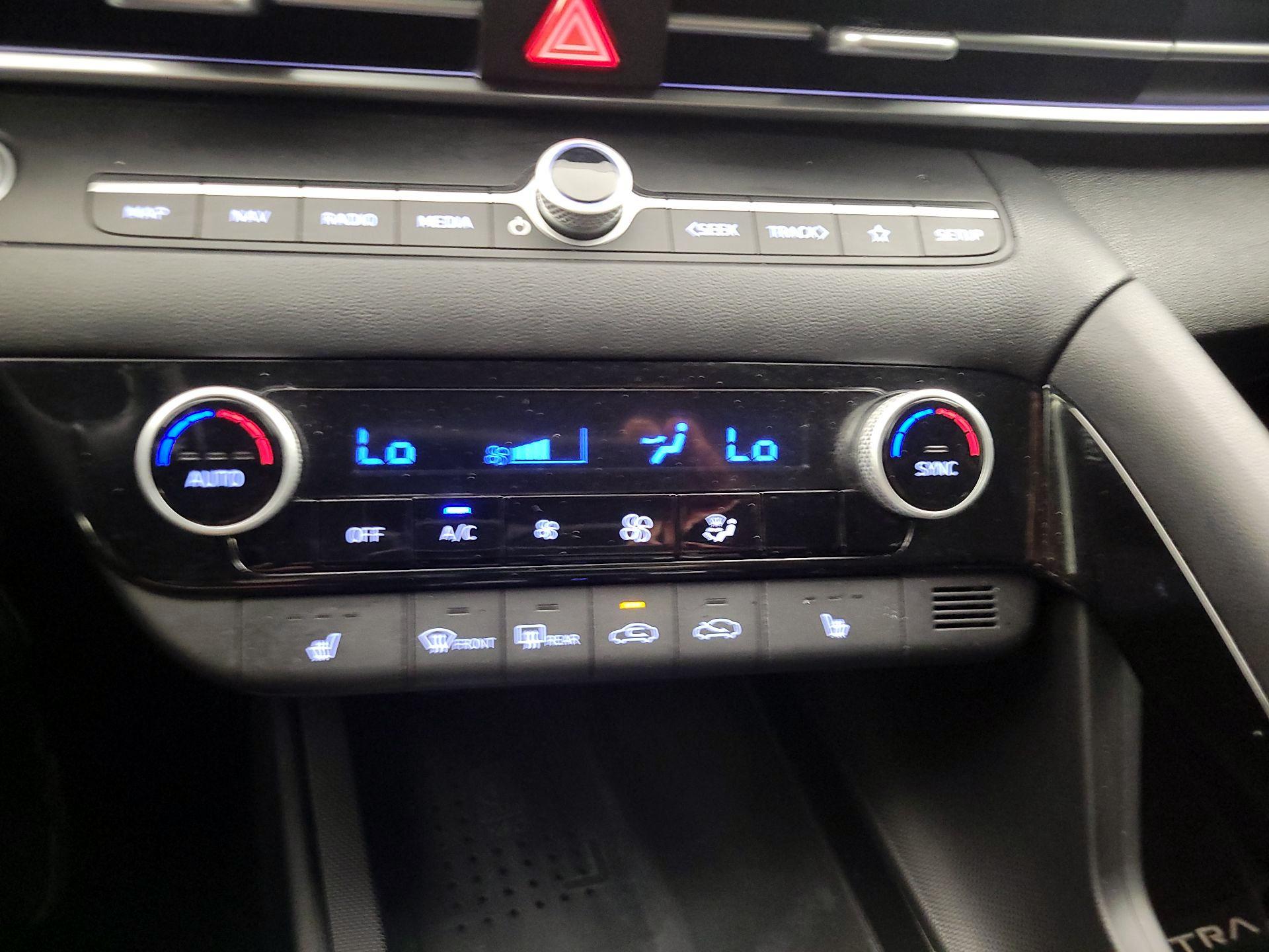 Thumbnail: 2021 Hyundai Elantra - 16