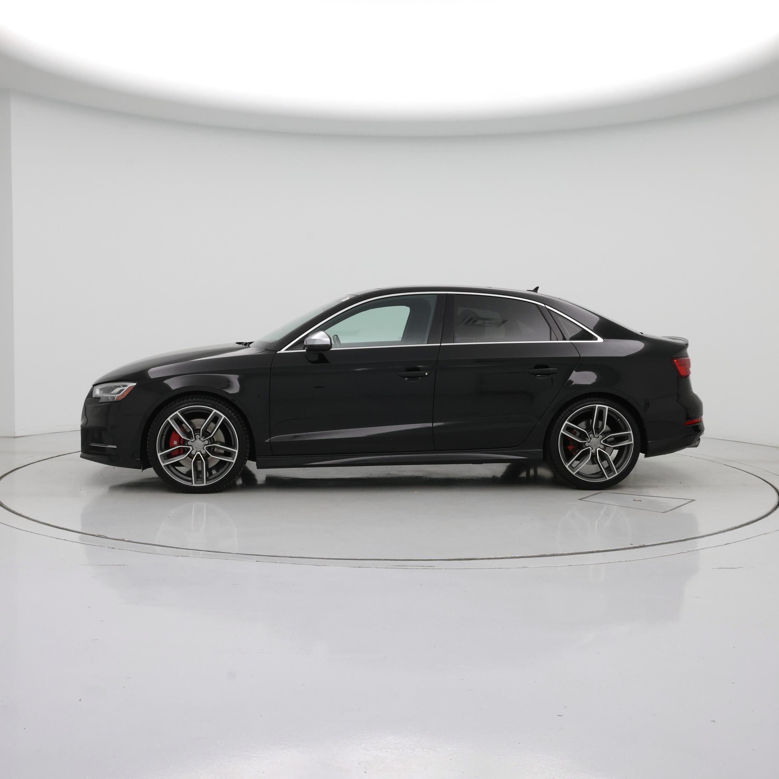 Thumbnail: 2018 Audi S3 - 3