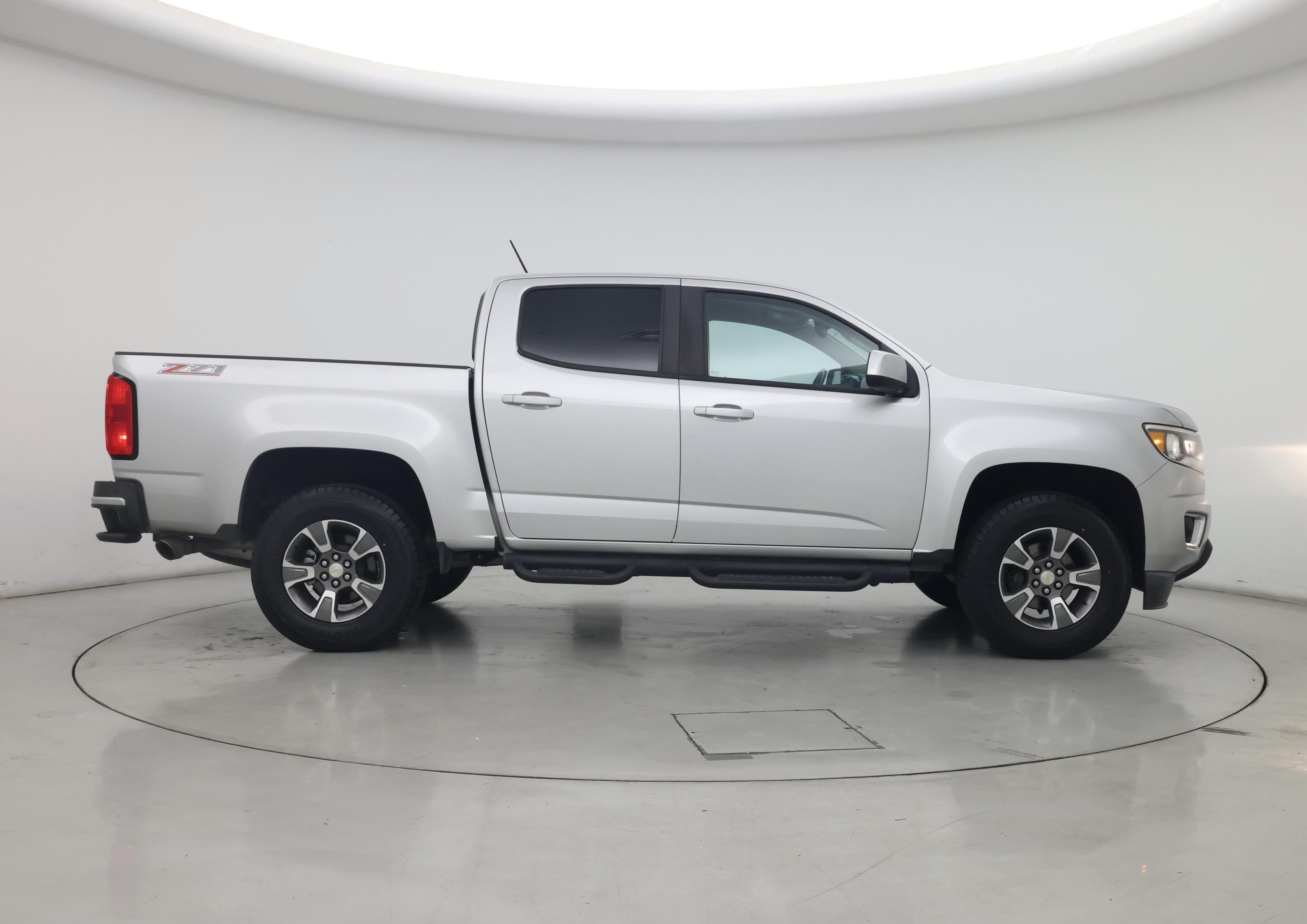 Thumbnail: 2017 Chevrolet Colorado - 7
