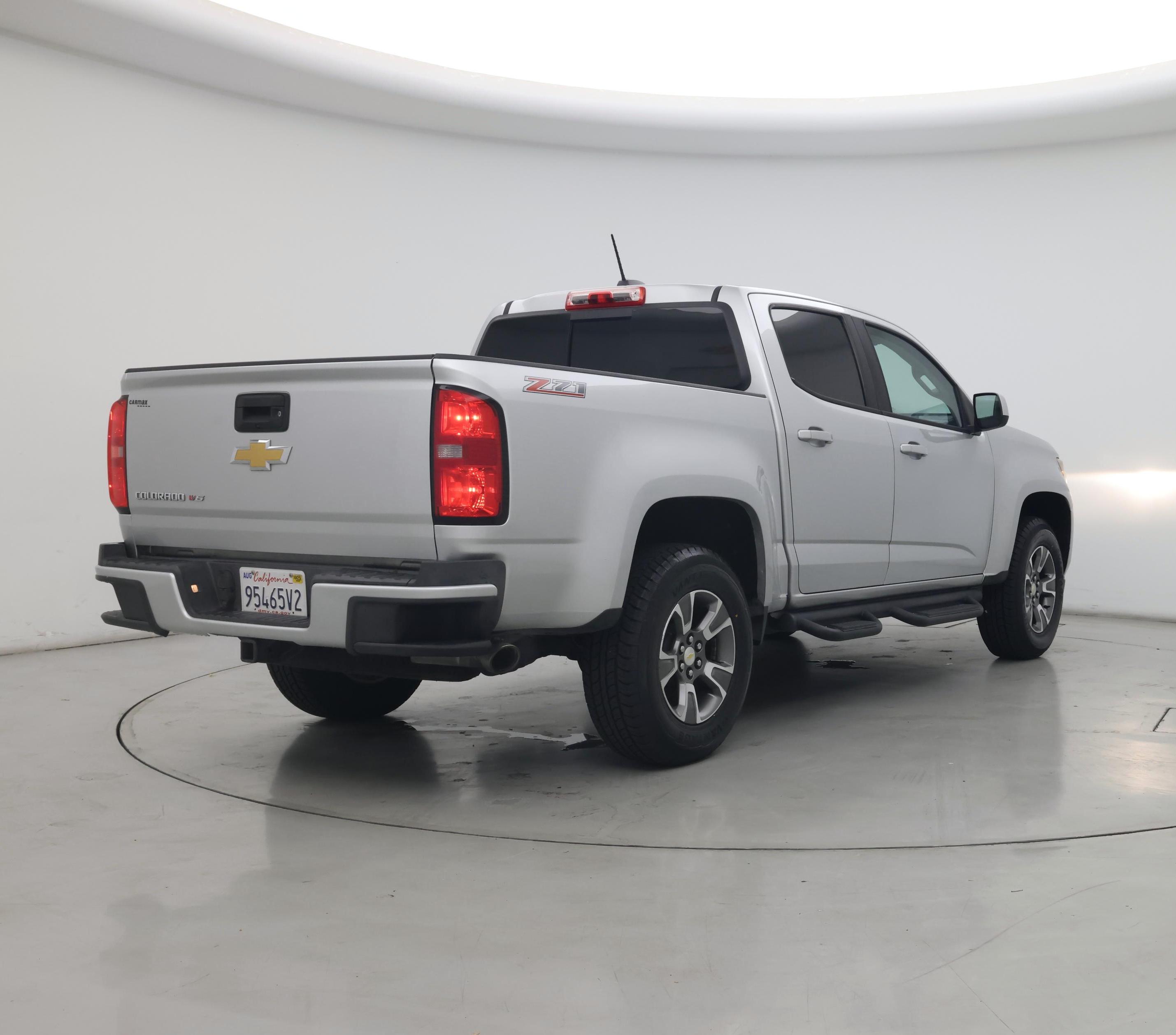 Thumbnail: 2017 Chevrolet Colorado - 8