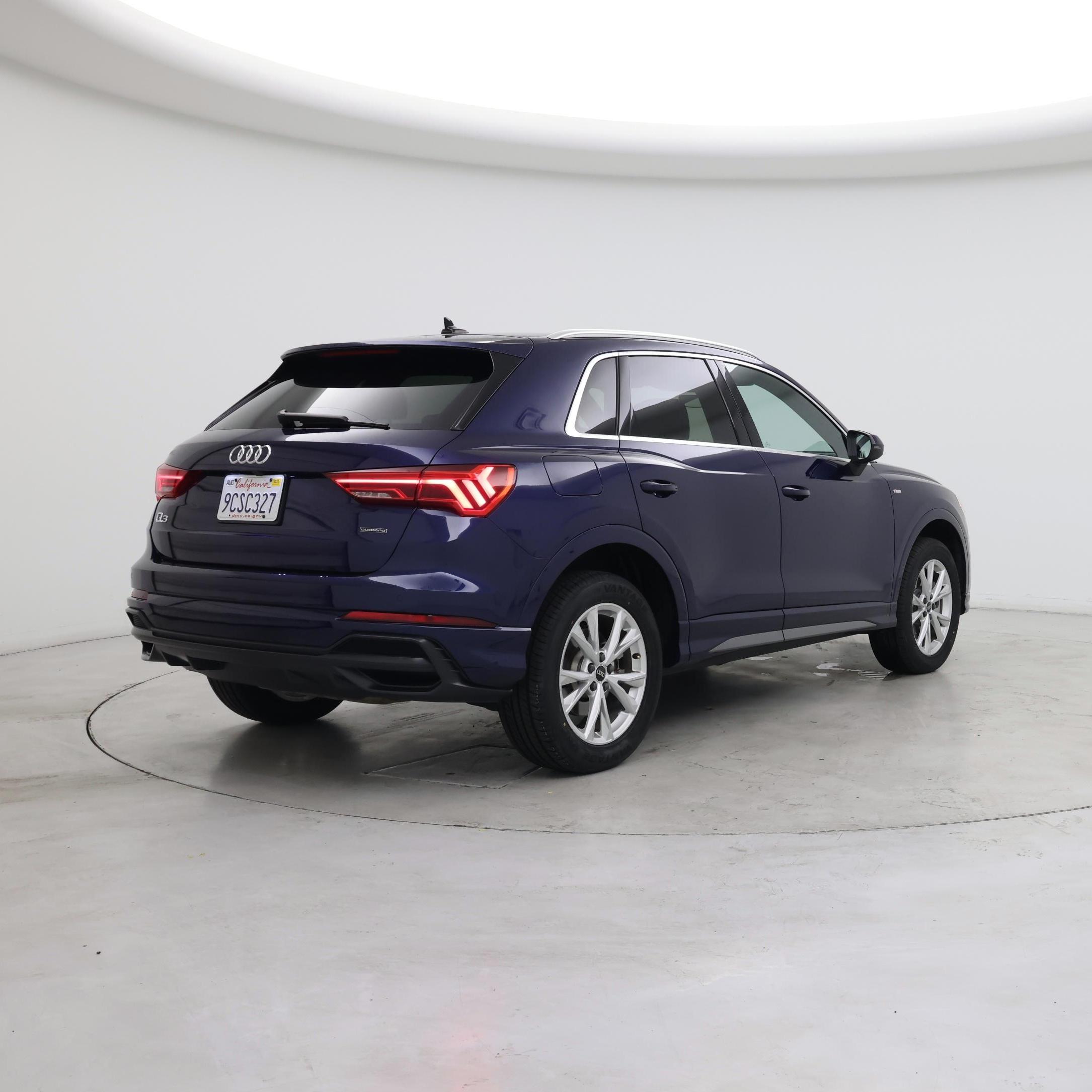 Thumbnail: 2022 Audi Q3 - 8
