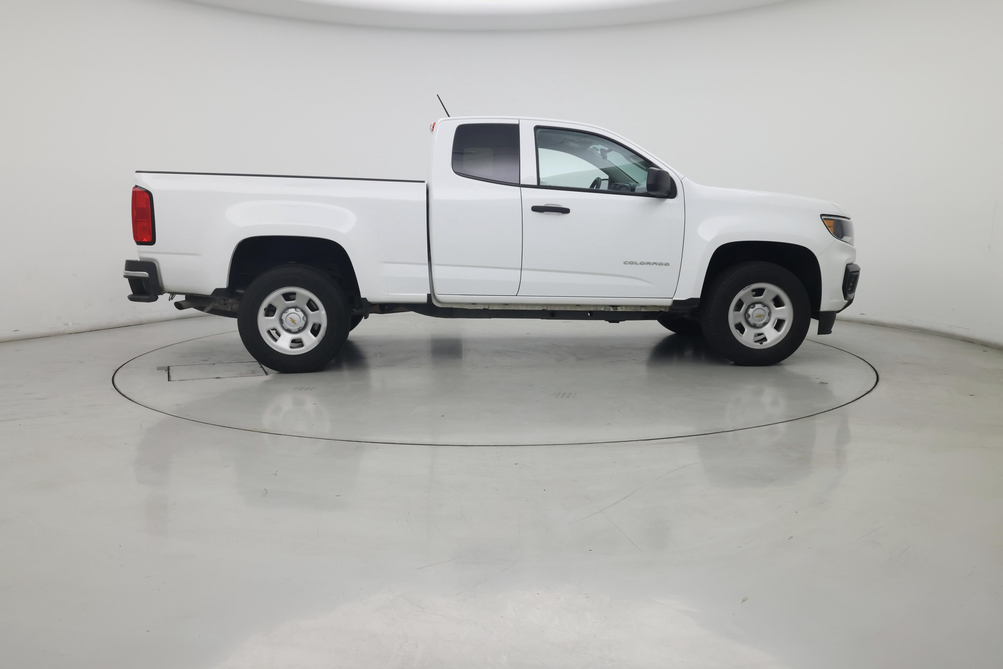 Thumbnail: 2022 Chevrolet Colorado - 7