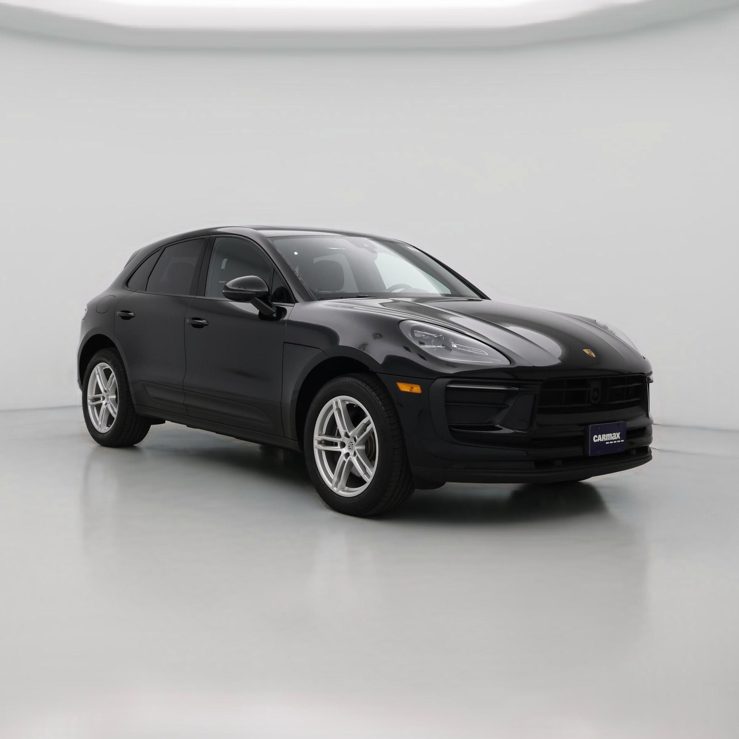 Thumbnail: 2024 Porsche Macan - 1