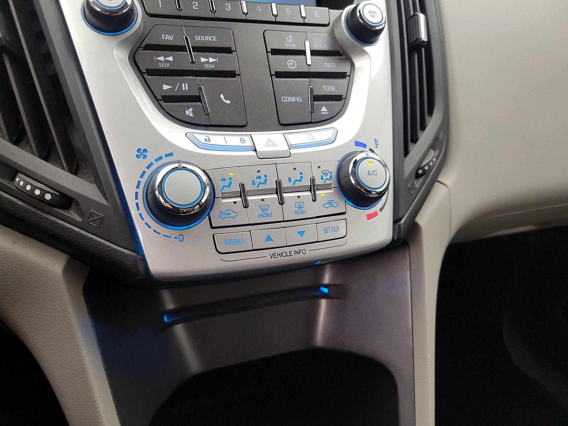 Thumbnail: 2014 Chevrolet Equinox - 15