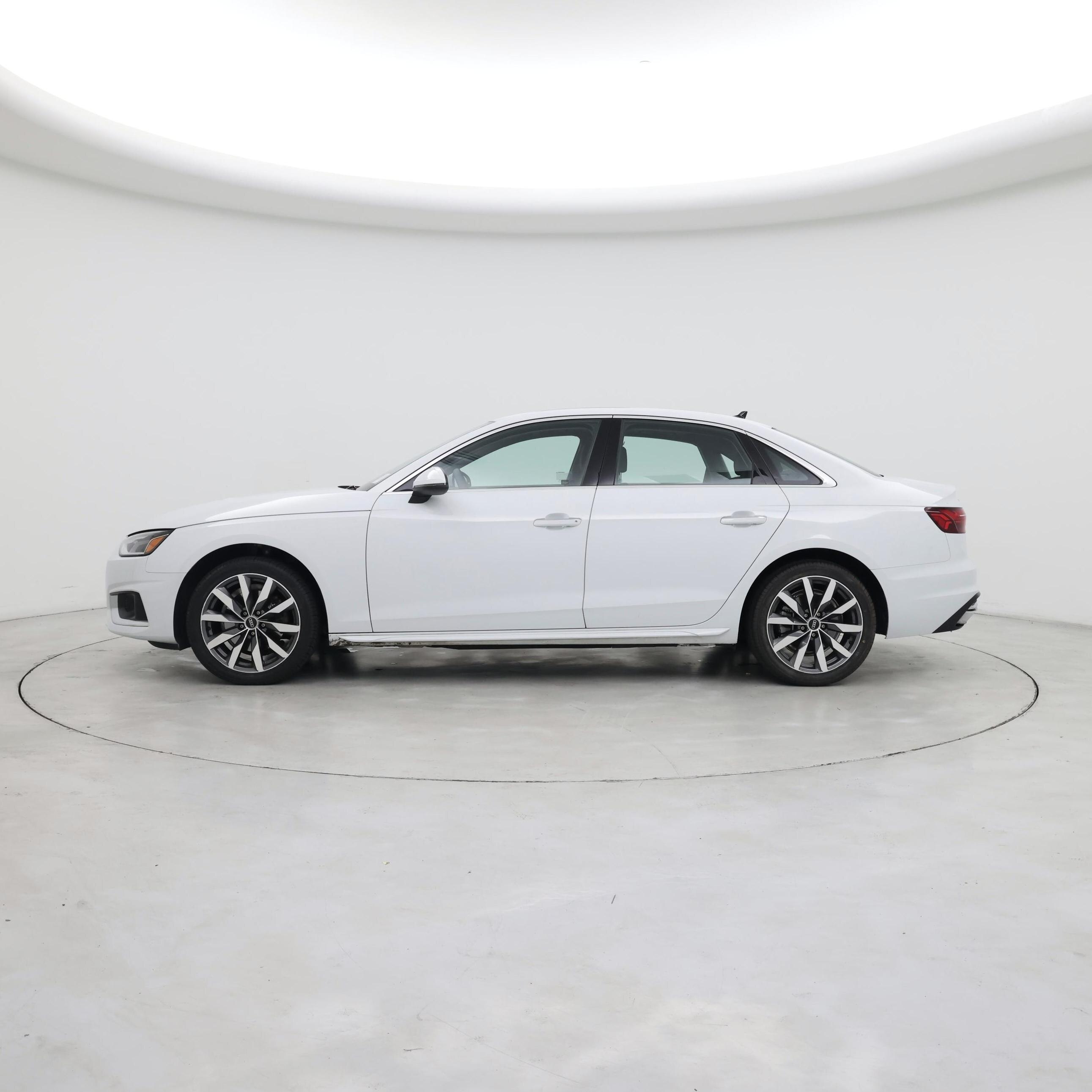 Thumbnail: 2022 Audi A4 - 3