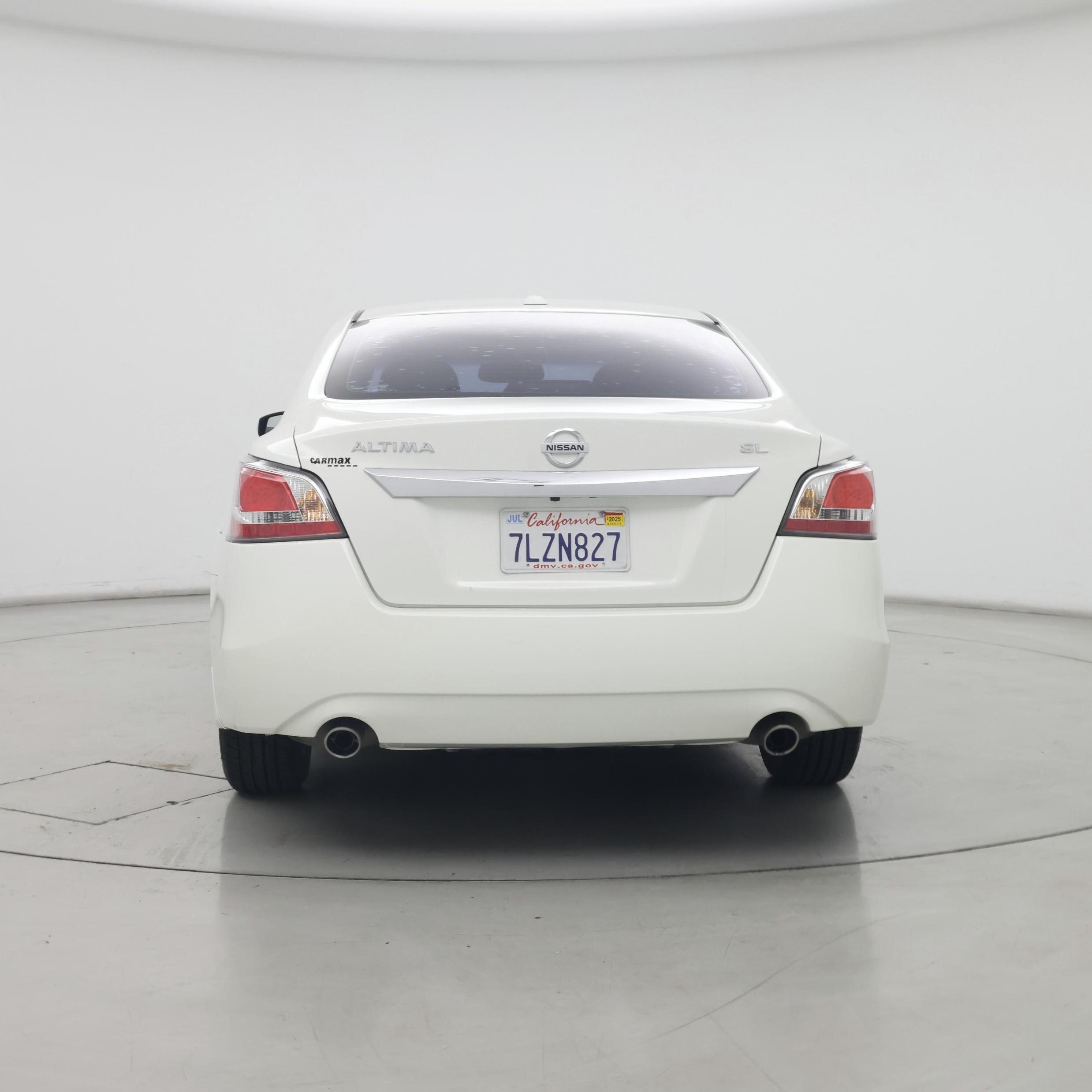 Thumbnail: 2015 Nissan Altima - 6