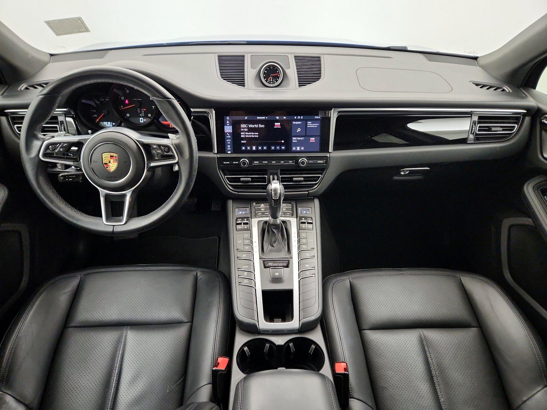 Thumbnail: 2021 Porsche Macan - 9
