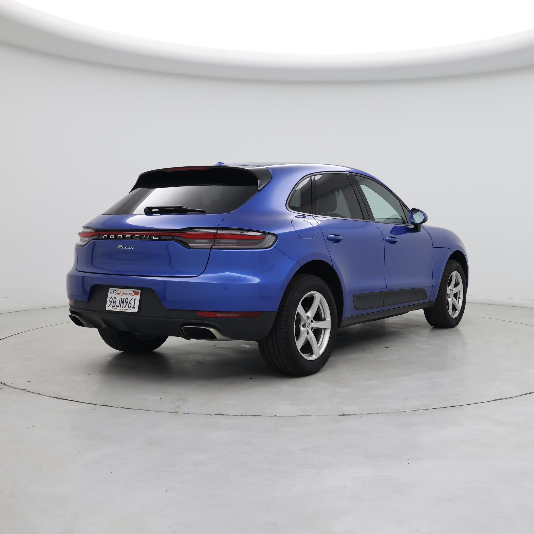 Thumbnail: 2021 Porsche Macan - 8