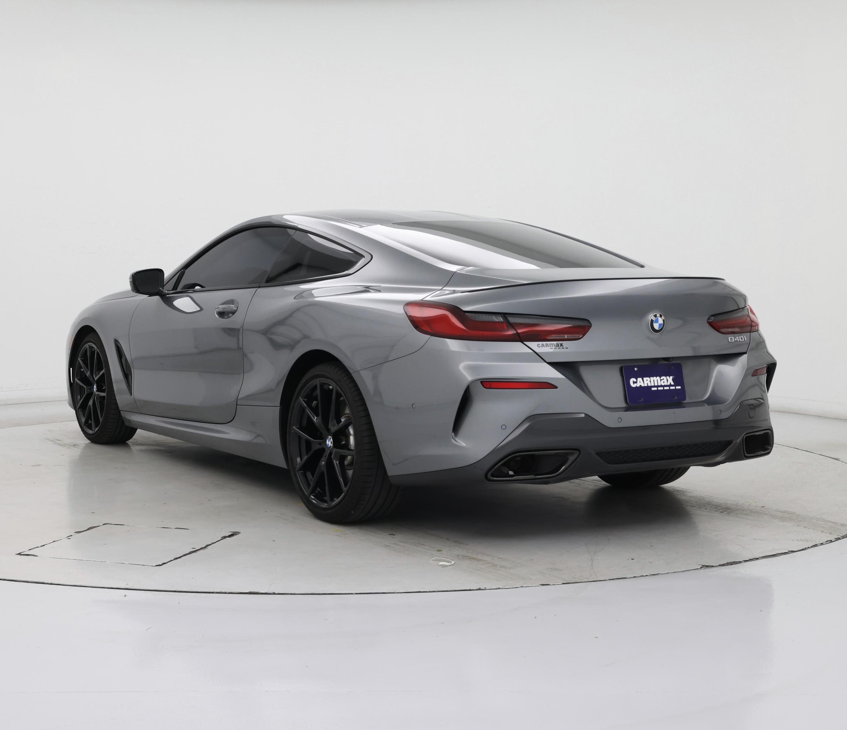 Thumbnail: 2024 BMW 8 Series - 2
