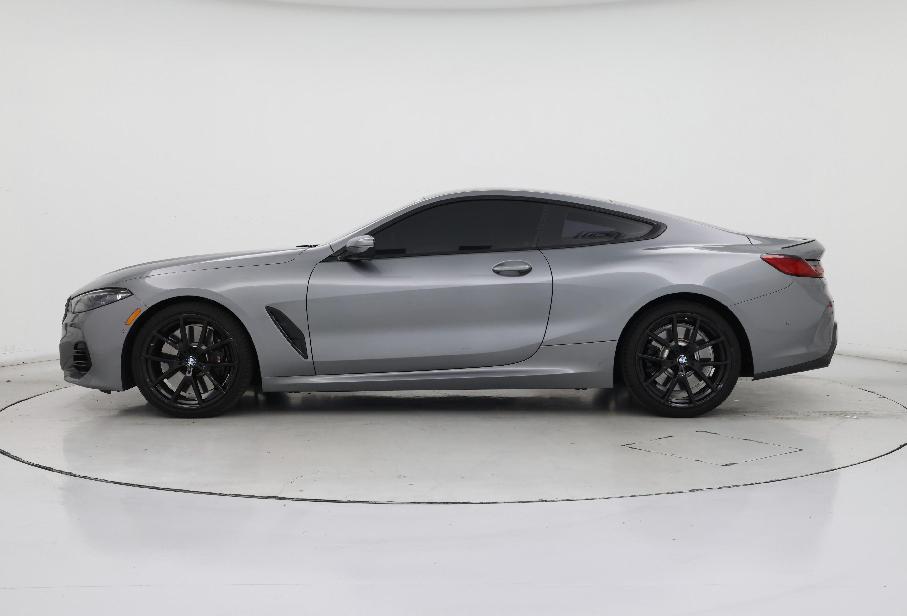 Thumbnail: 2024 BMW 8 Series - 3