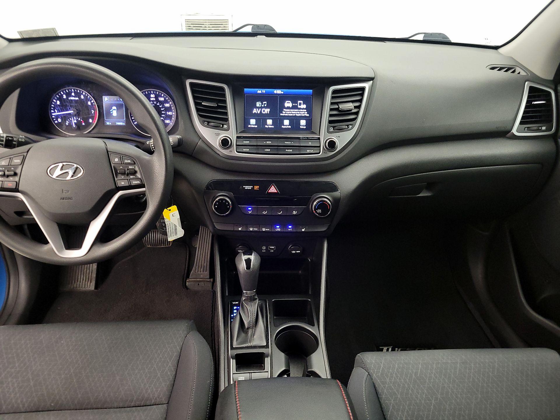Thumbnail: 2018 Hyundai Tucson - 9