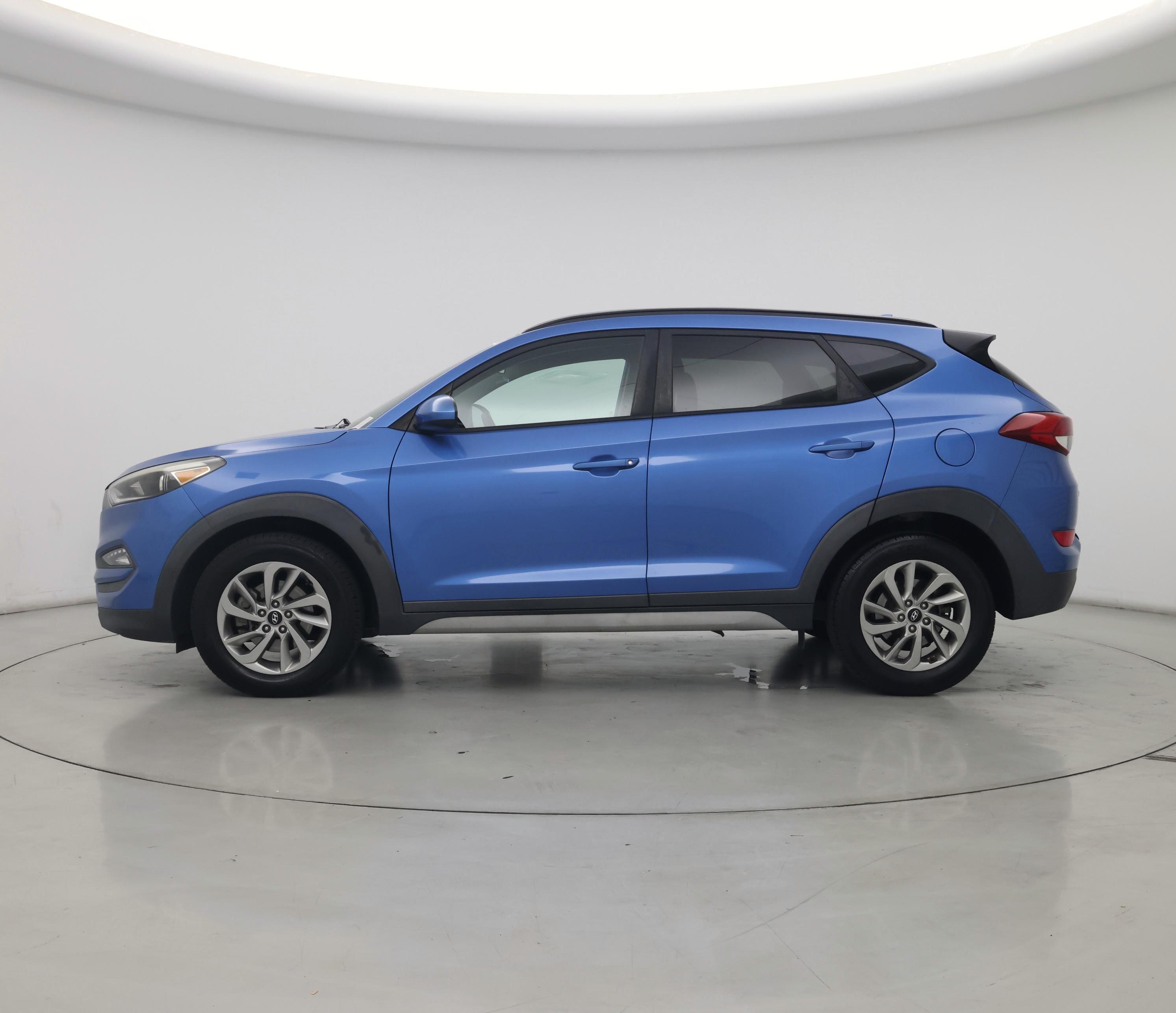 Thumbnail: 2018 Hyundai Tucson - 3
