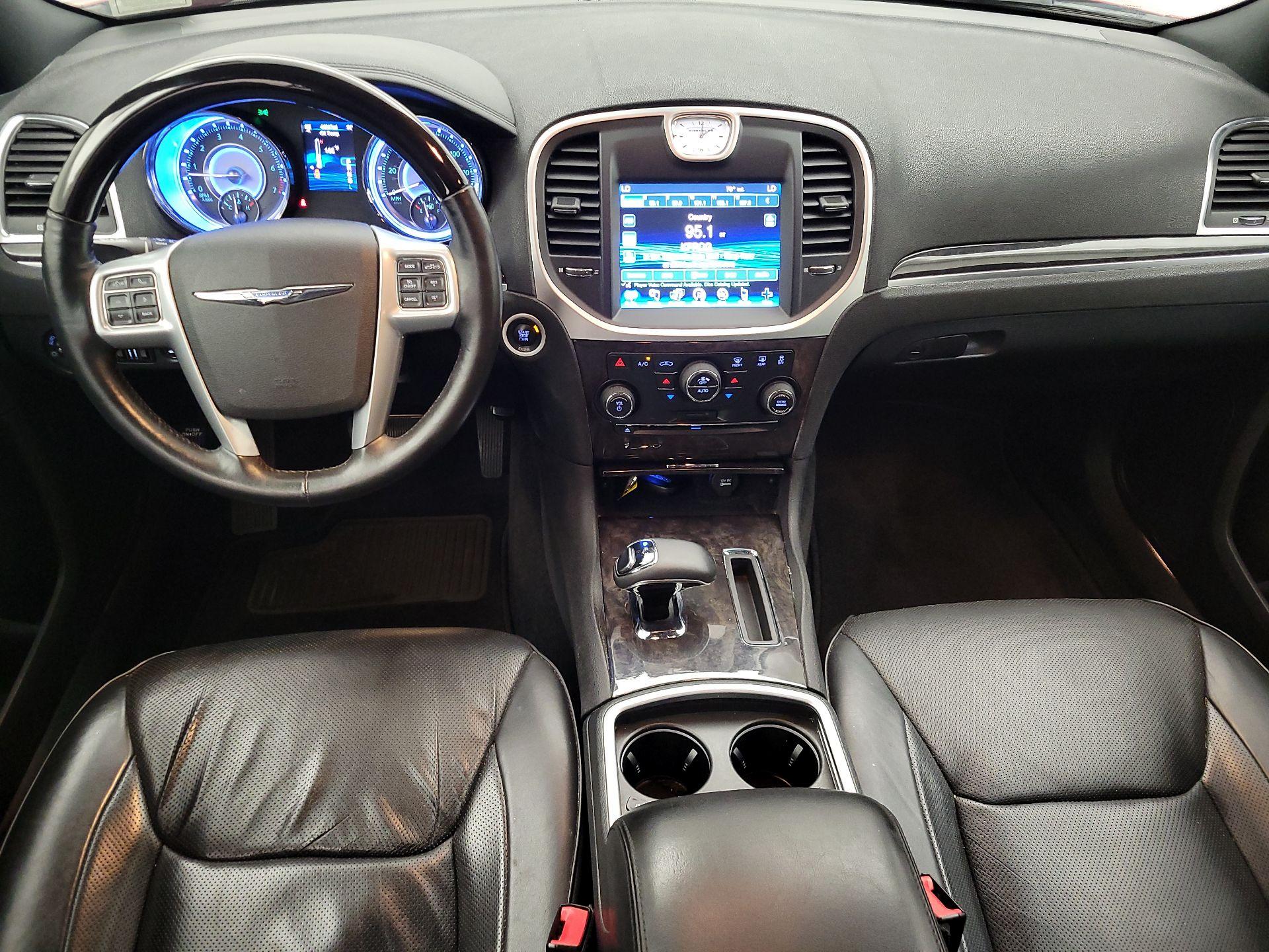 Thumbnail: 2014 Chrysler 300 - 9