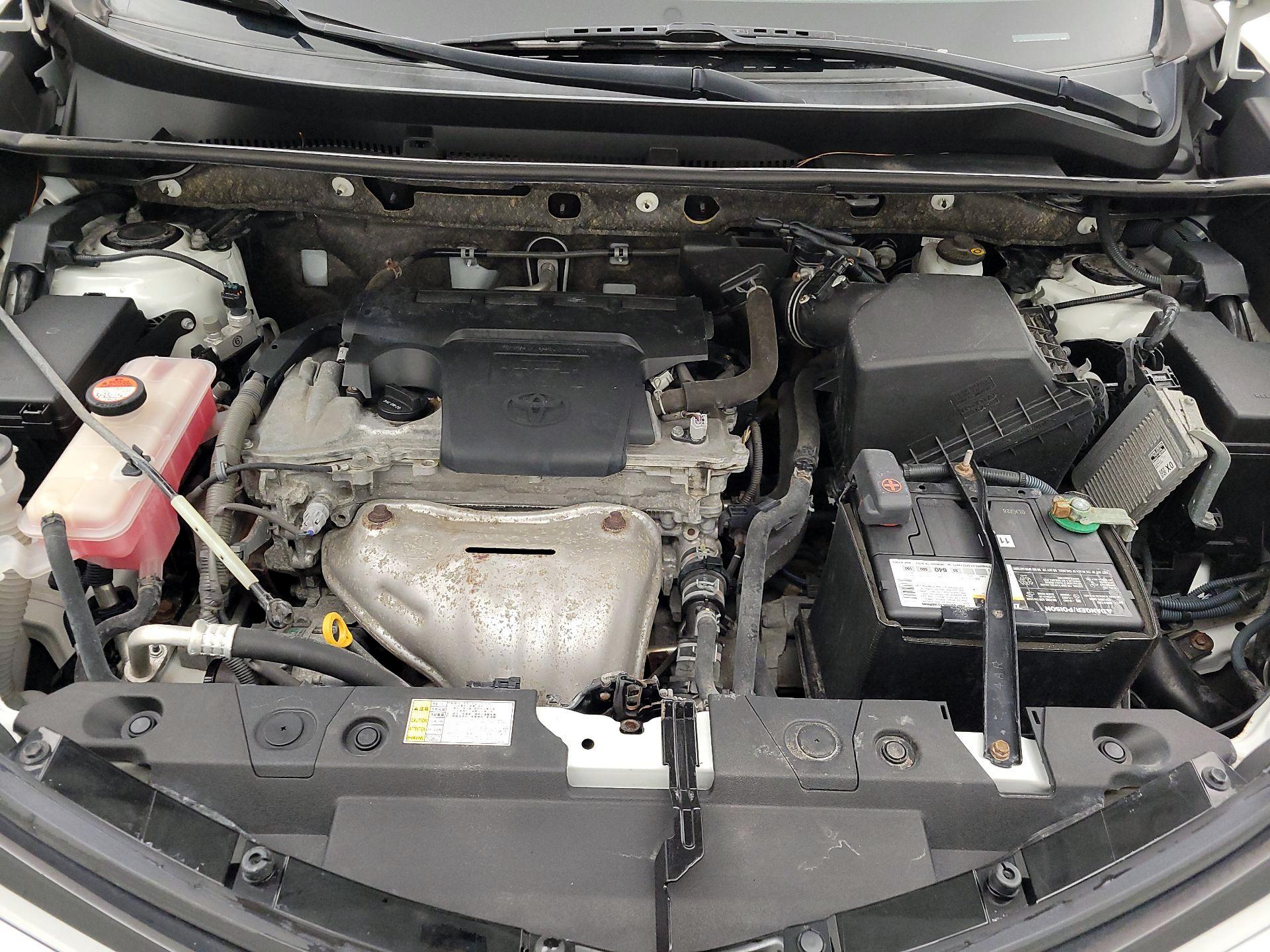 Thumbnail: 2016 Toyota RAV4 - 19