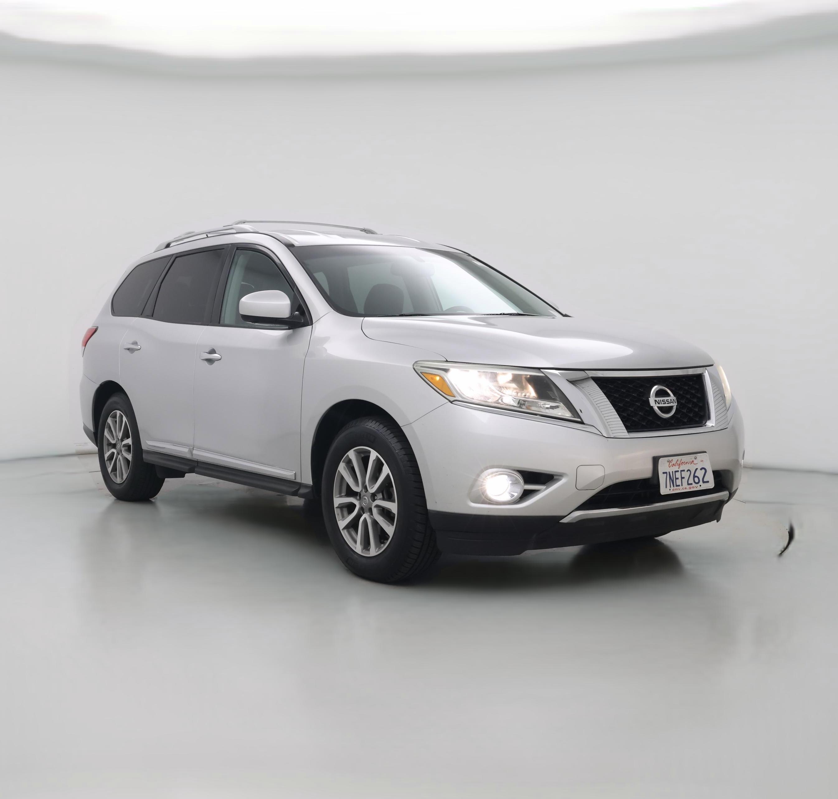 Thumbnail: 2016 Nissan Pathfinder - 1