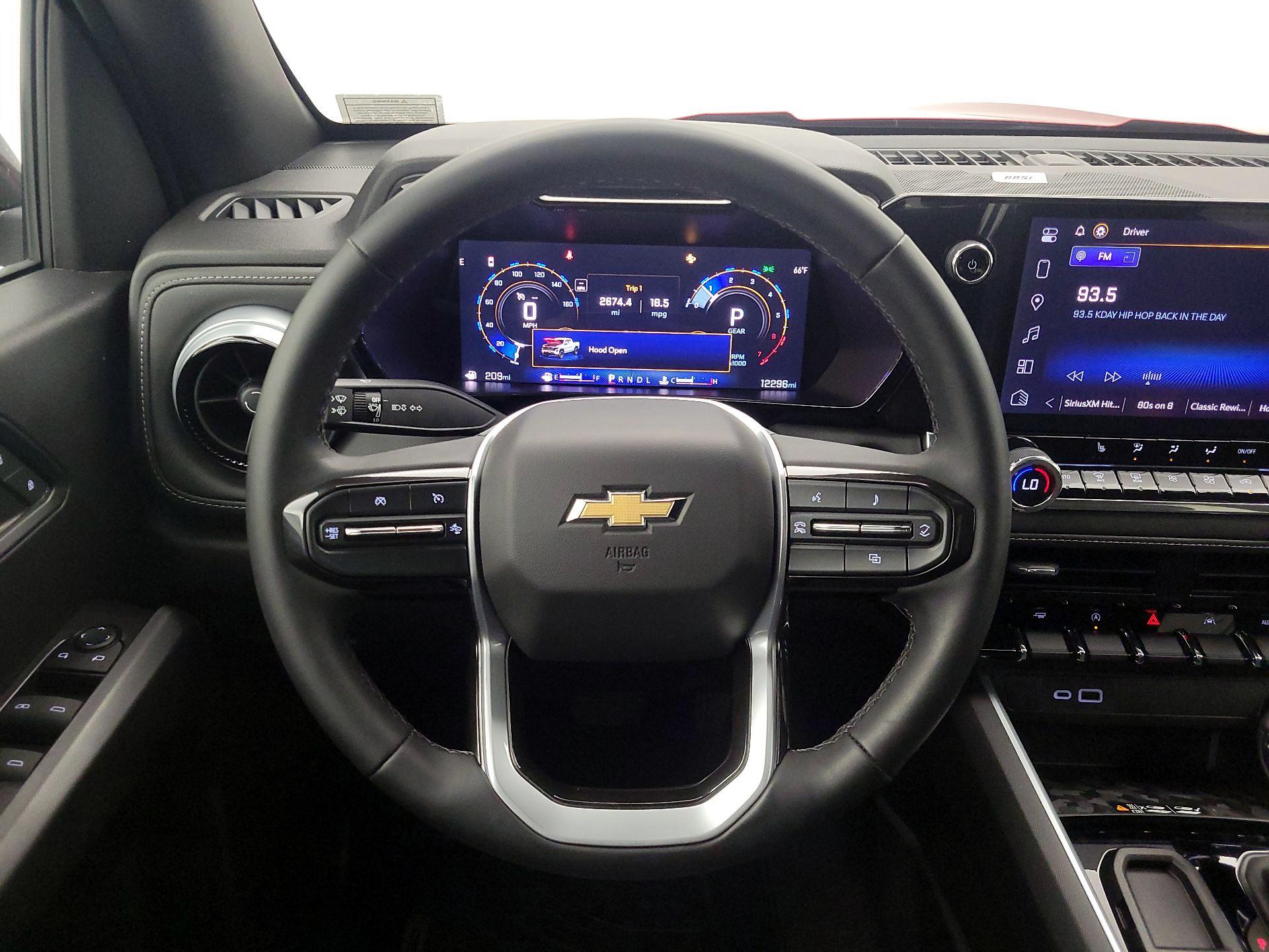 Thumbnail: 2024 Chevrolet Colorado - 10
