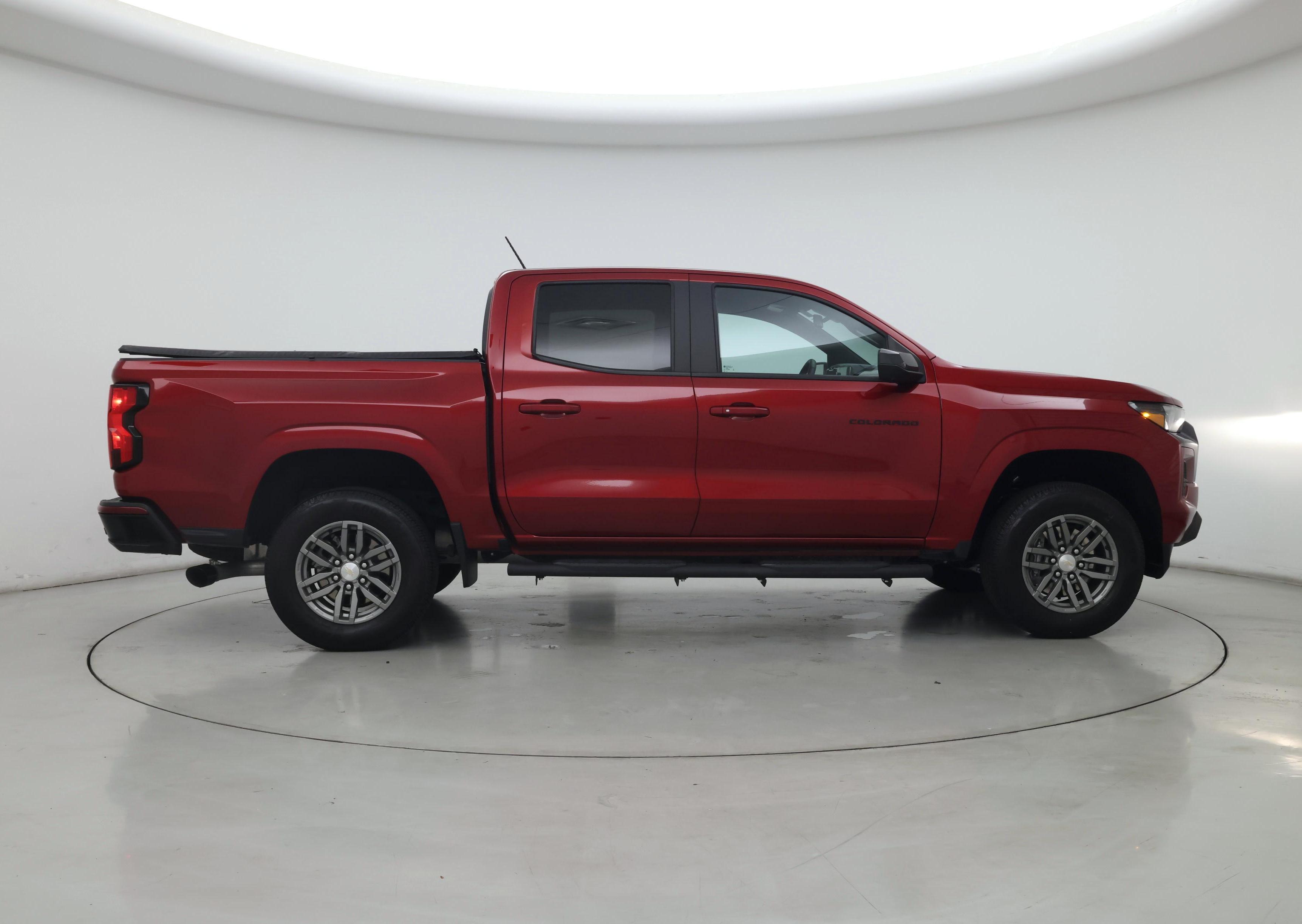 Thumbnail: 2024 Chevrolet Colorado - 7