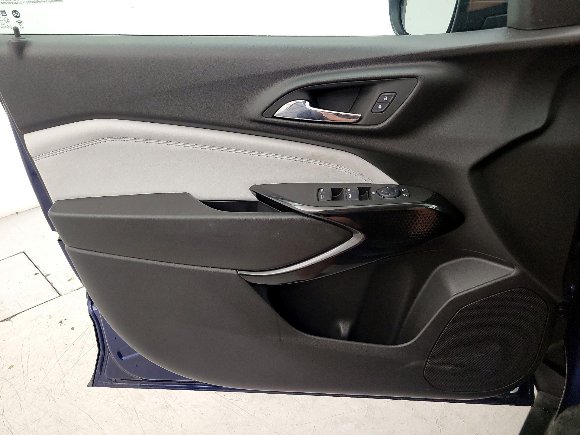 Thumbnail: 2024 Chevrolet Trax - 12